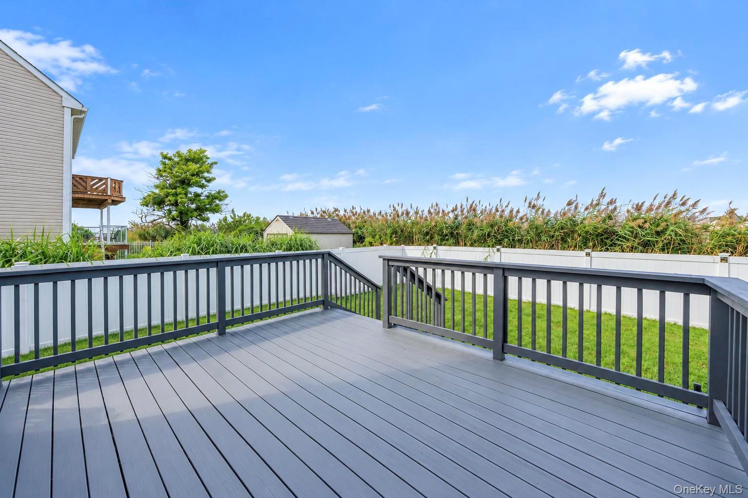 Single Family S Bay Street  Suffolk County, NY 11757, MLS-1049947-34