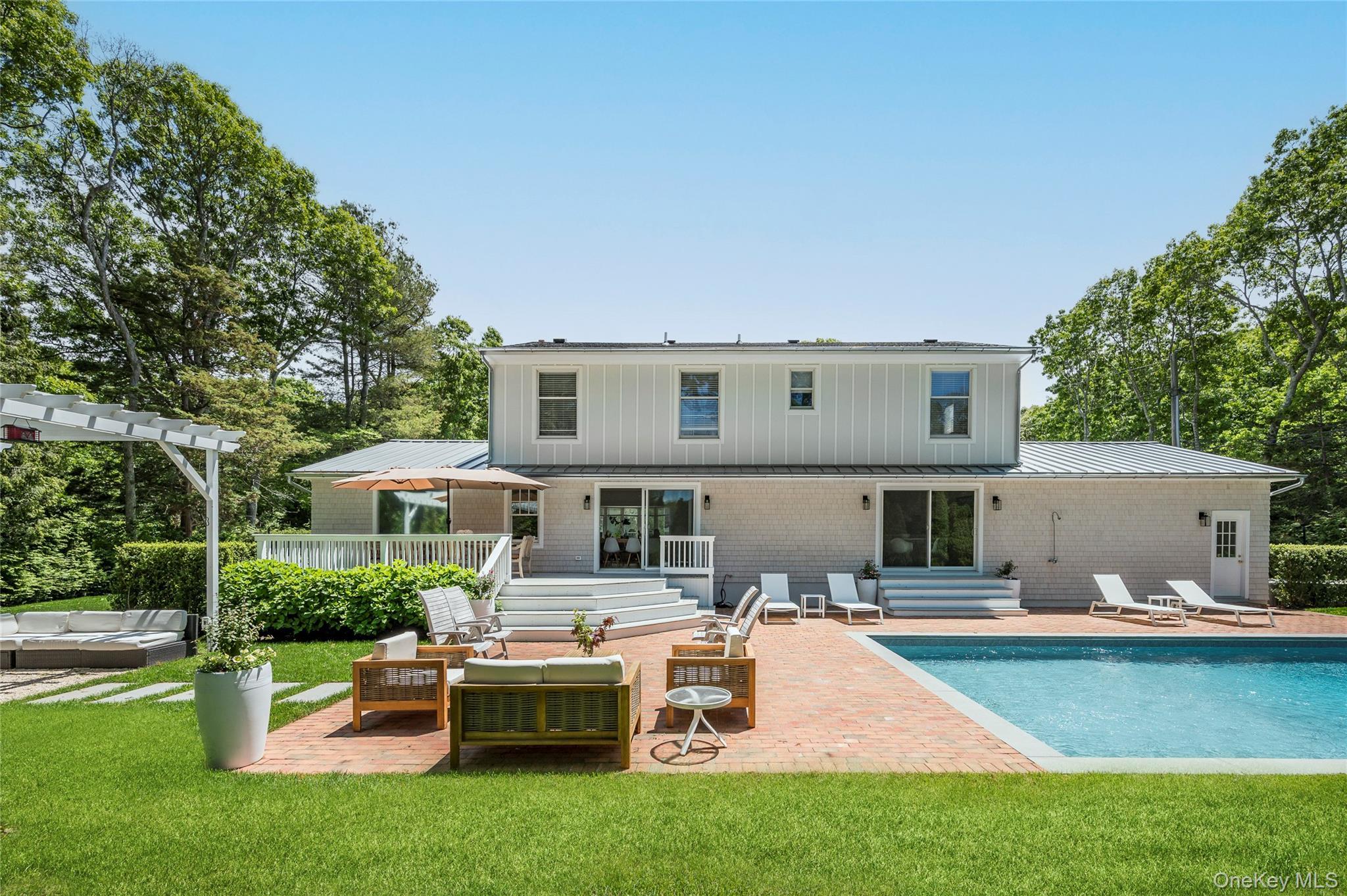 Single Family Beechwood Drive  Suffolk County, NY 11968, MLS-1049950-25