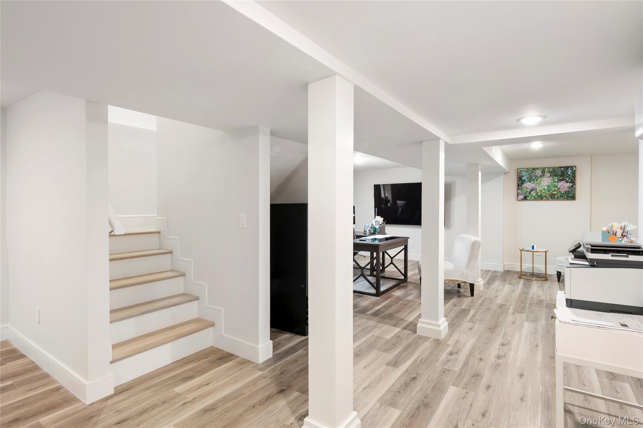 Single Family Beechwood Drive  Suffolk County, NY 11968, MLS-1049950-27