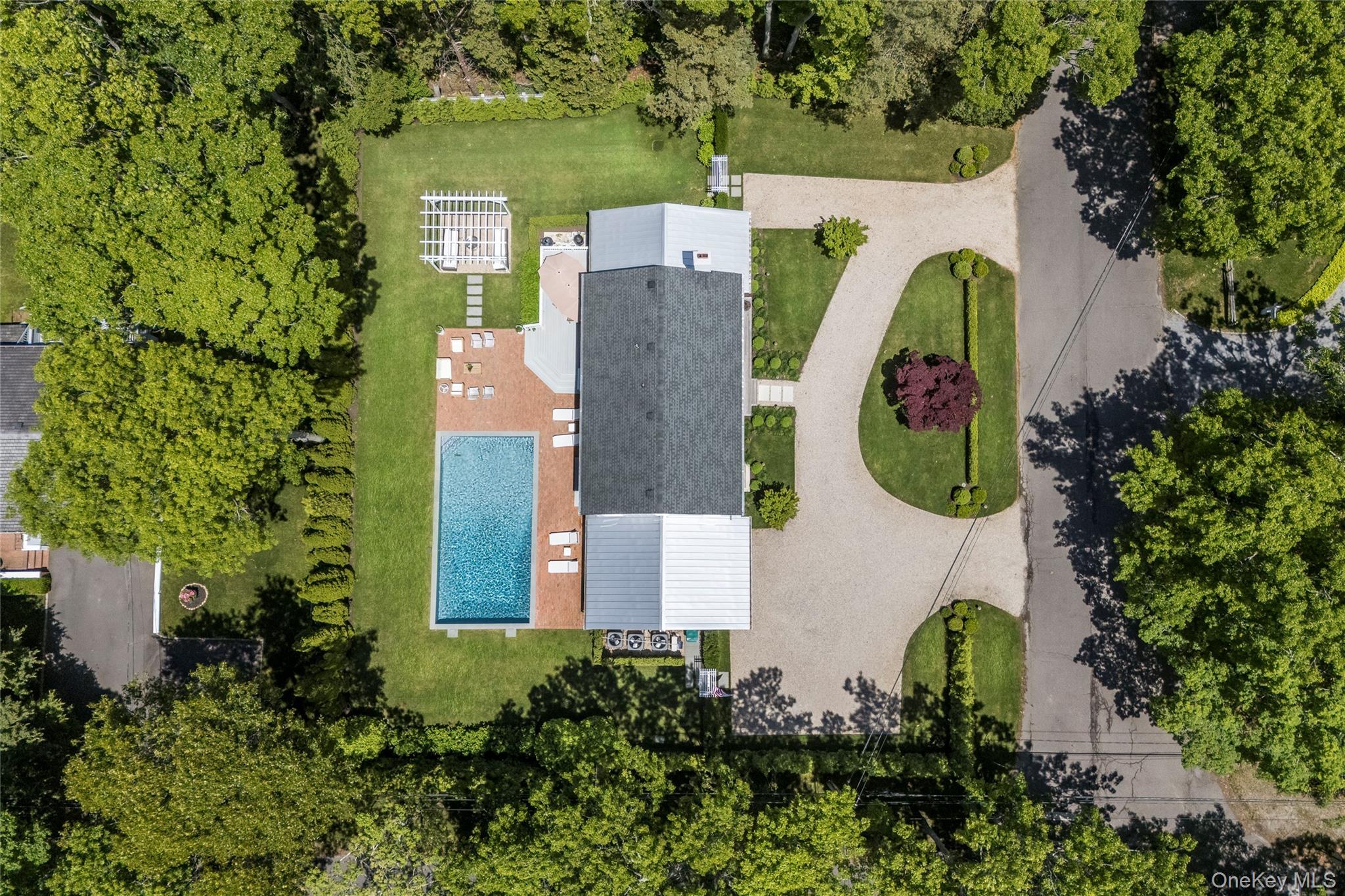 Single Family Beechwood Drive  Suffolk County, NY 11968, MLS-1049950-29