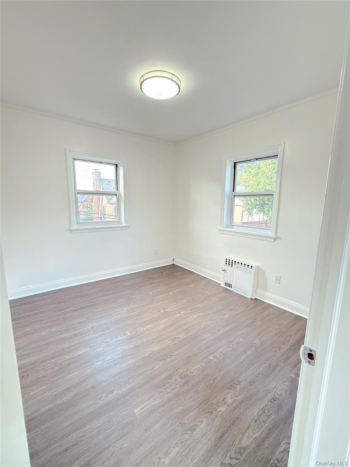Single Family 39 Ave Queens, NY 11361, MLS-1049975-18