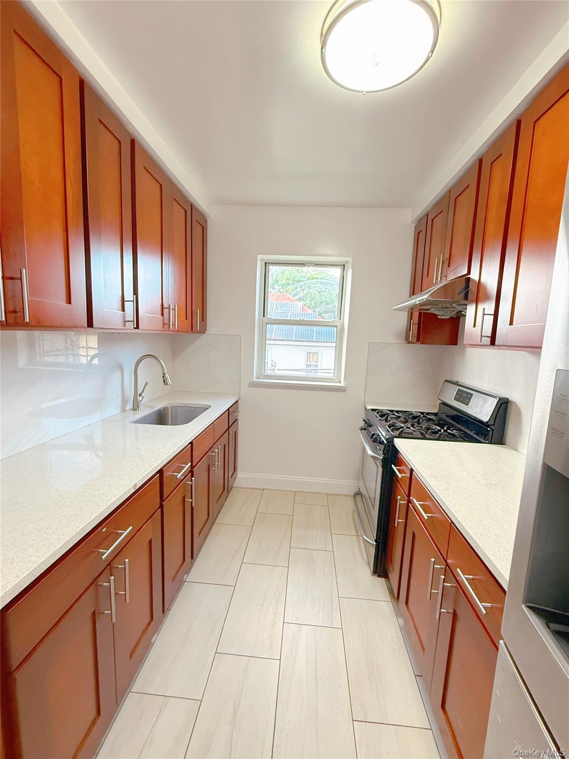 Single Family 39 Ave Queens, NY 11361, MLS-1049975-22