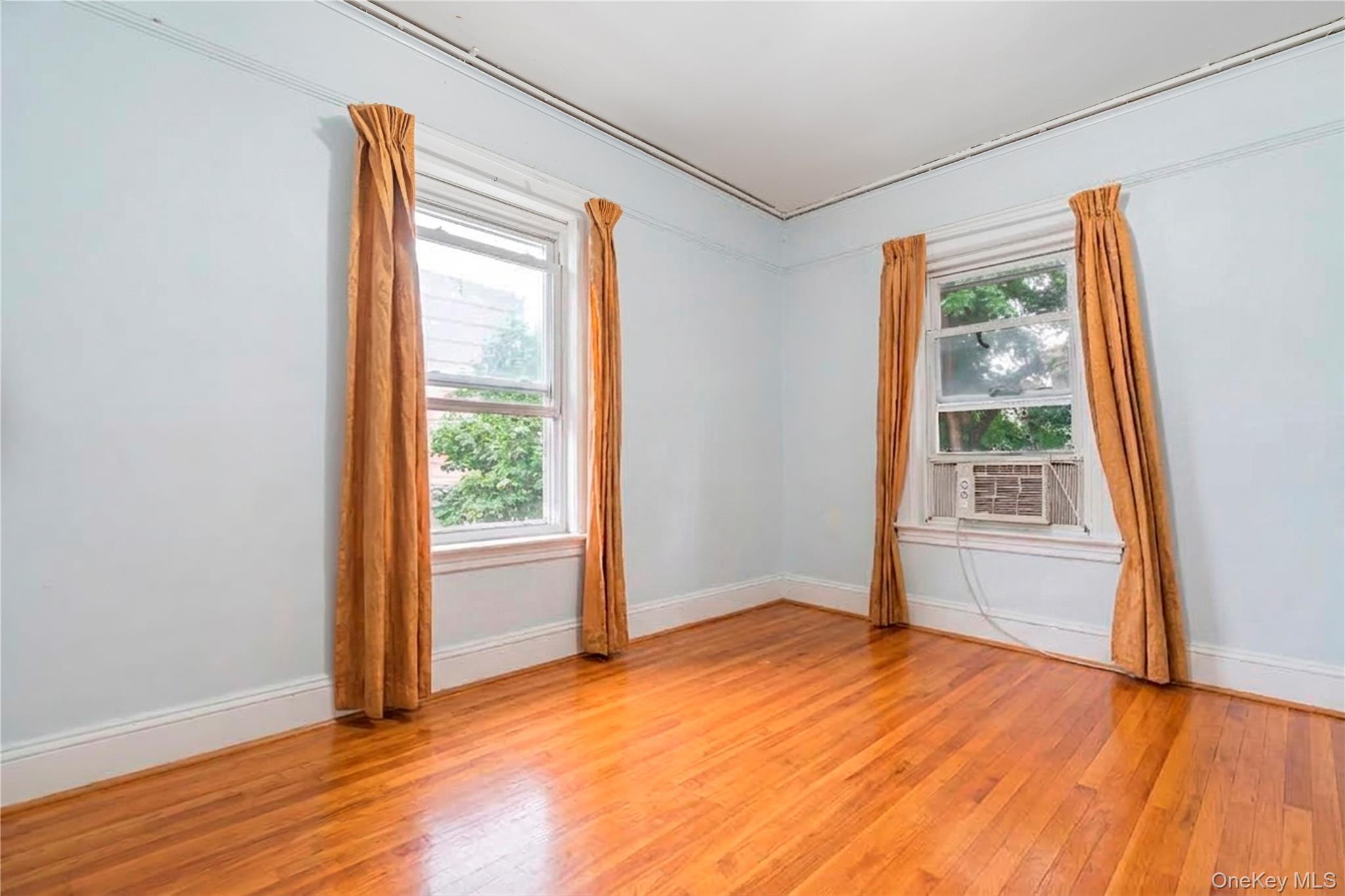 Single Family 179th Street  Queens, NY 11432, MLS-1049977-14