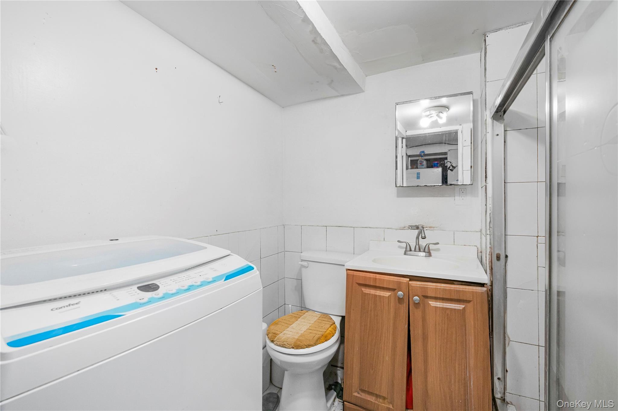 Single Family 179th Street  Queens, NY 11432, MLS-1049977-7