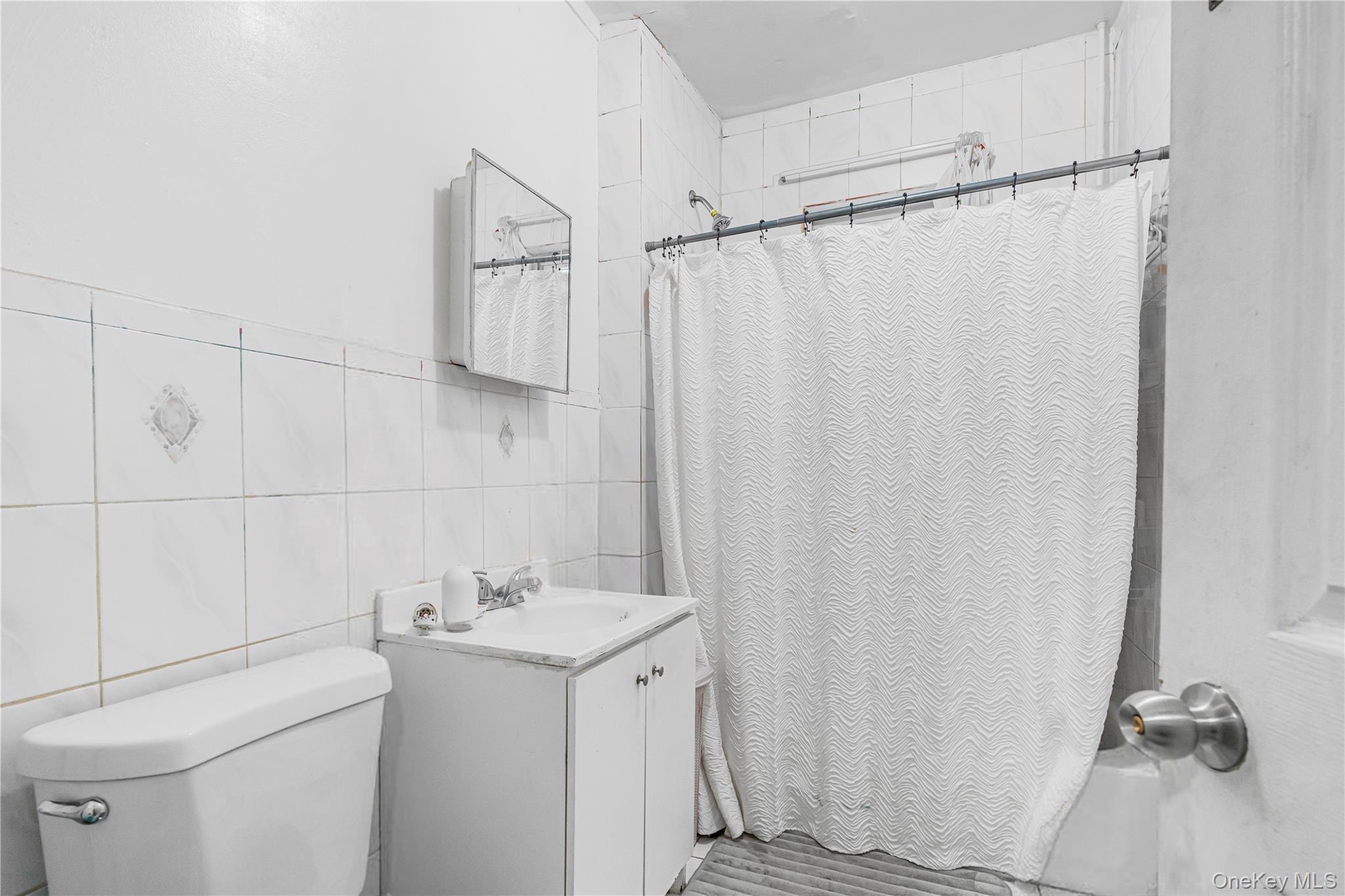 Single Family 179th Street  Queens, NY 11432, MLS-1049977-9