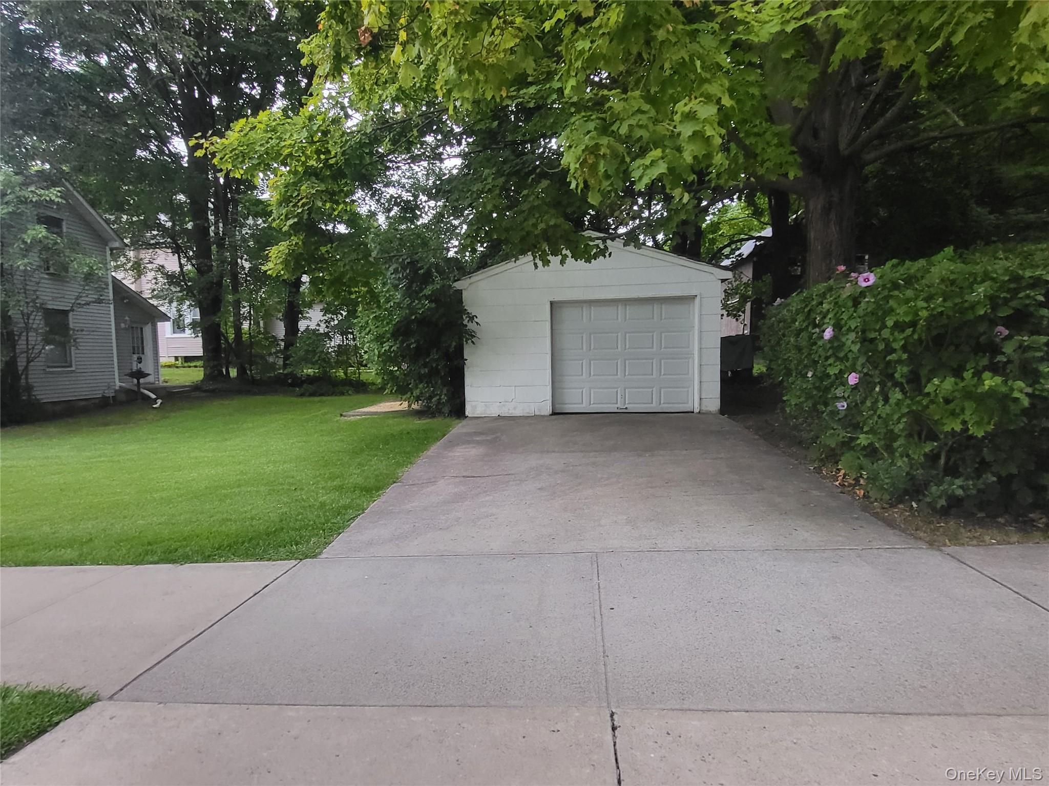 Single Family Ash Street Orange County, NY 10950, MLS-1050001-12