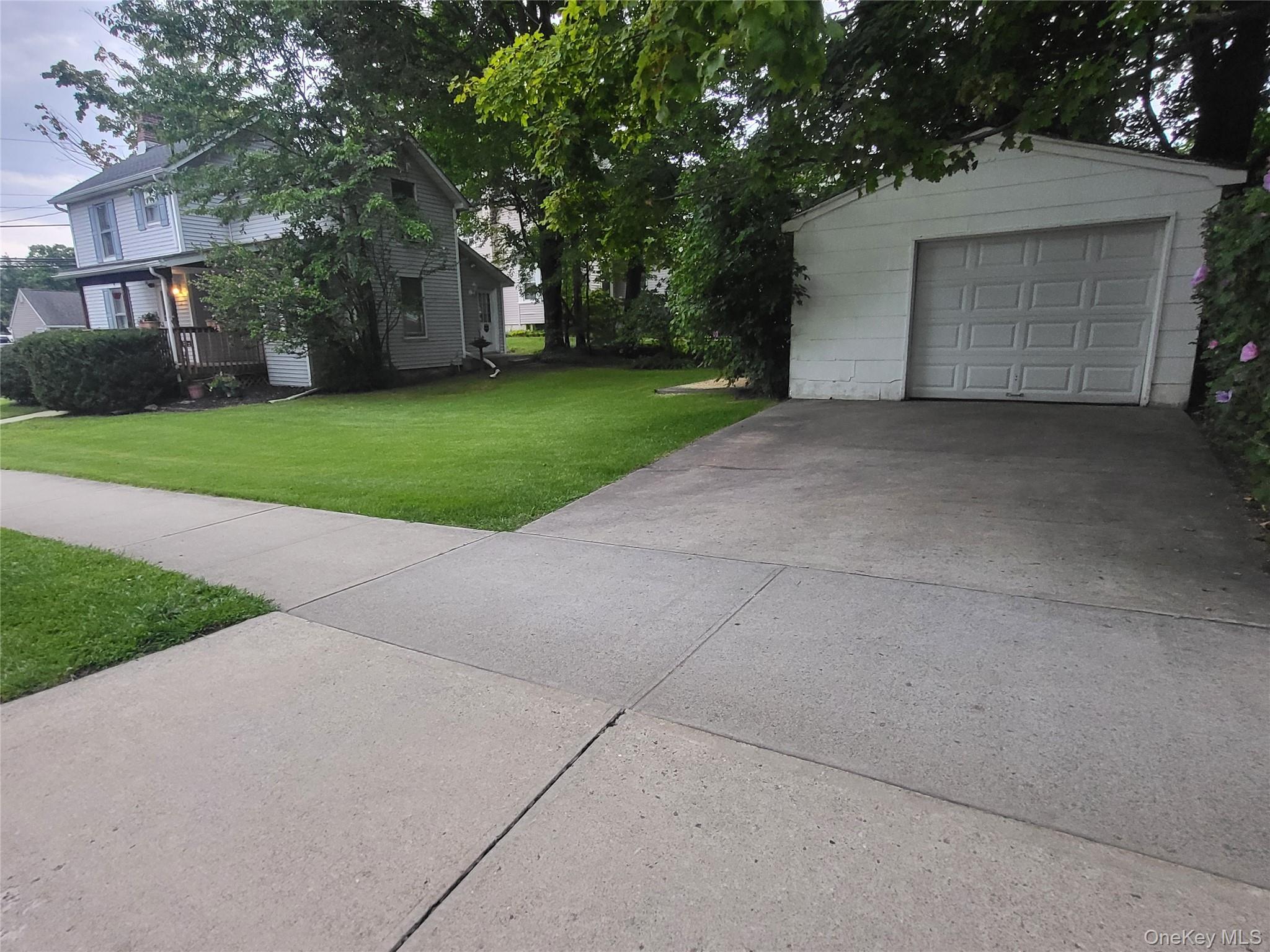 Single Family Ash Street Orange County, NY 10950, MLS-1050001-13