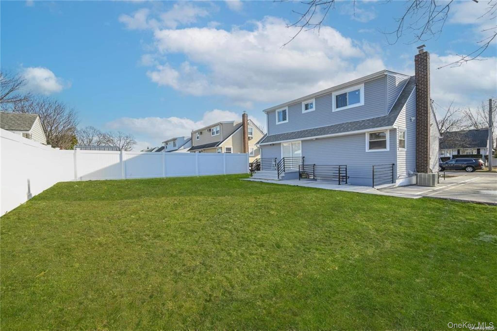 Single Family Meyer Avenue  Nassau County, NY 11580, MLS-1050003-4