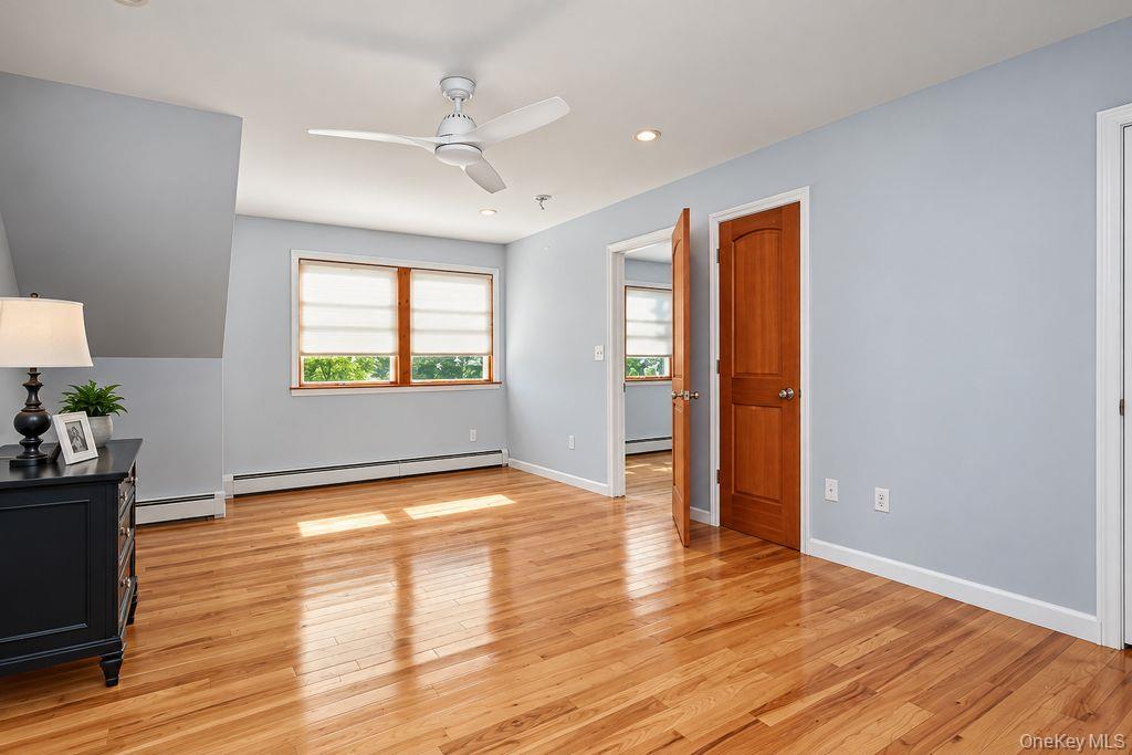 Single Family Curry Road Westchester County, NY 10706, MLS-1050026-22