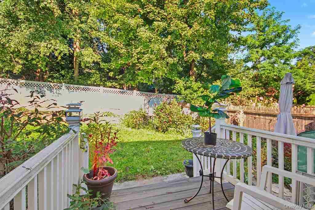 Single Family Curry Road Westchester County, NY 10706, MLS-1050026-4