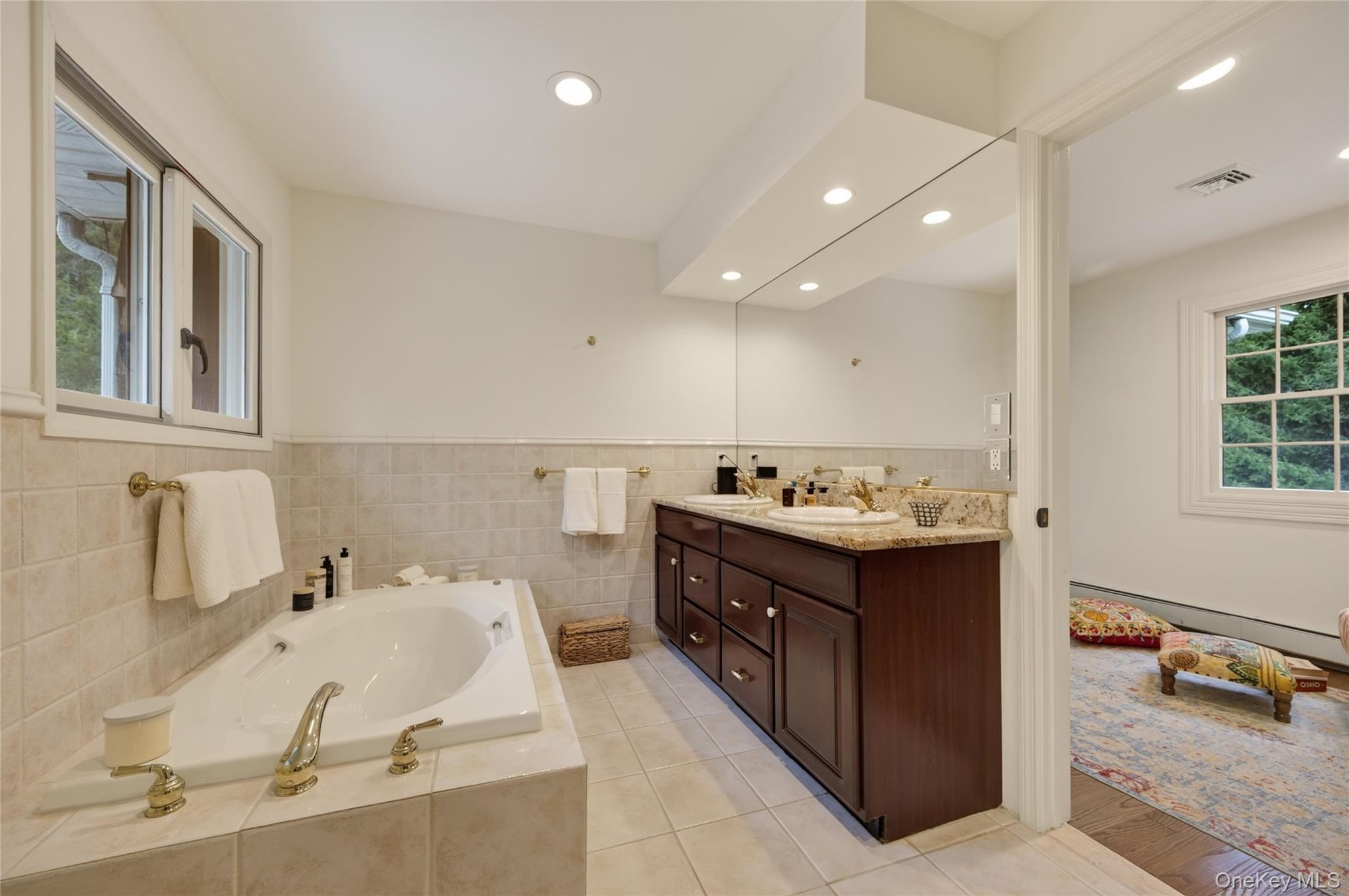 Single Family Salt Hay Way  Suffolk County, NY 11787, MLS-1050030-22