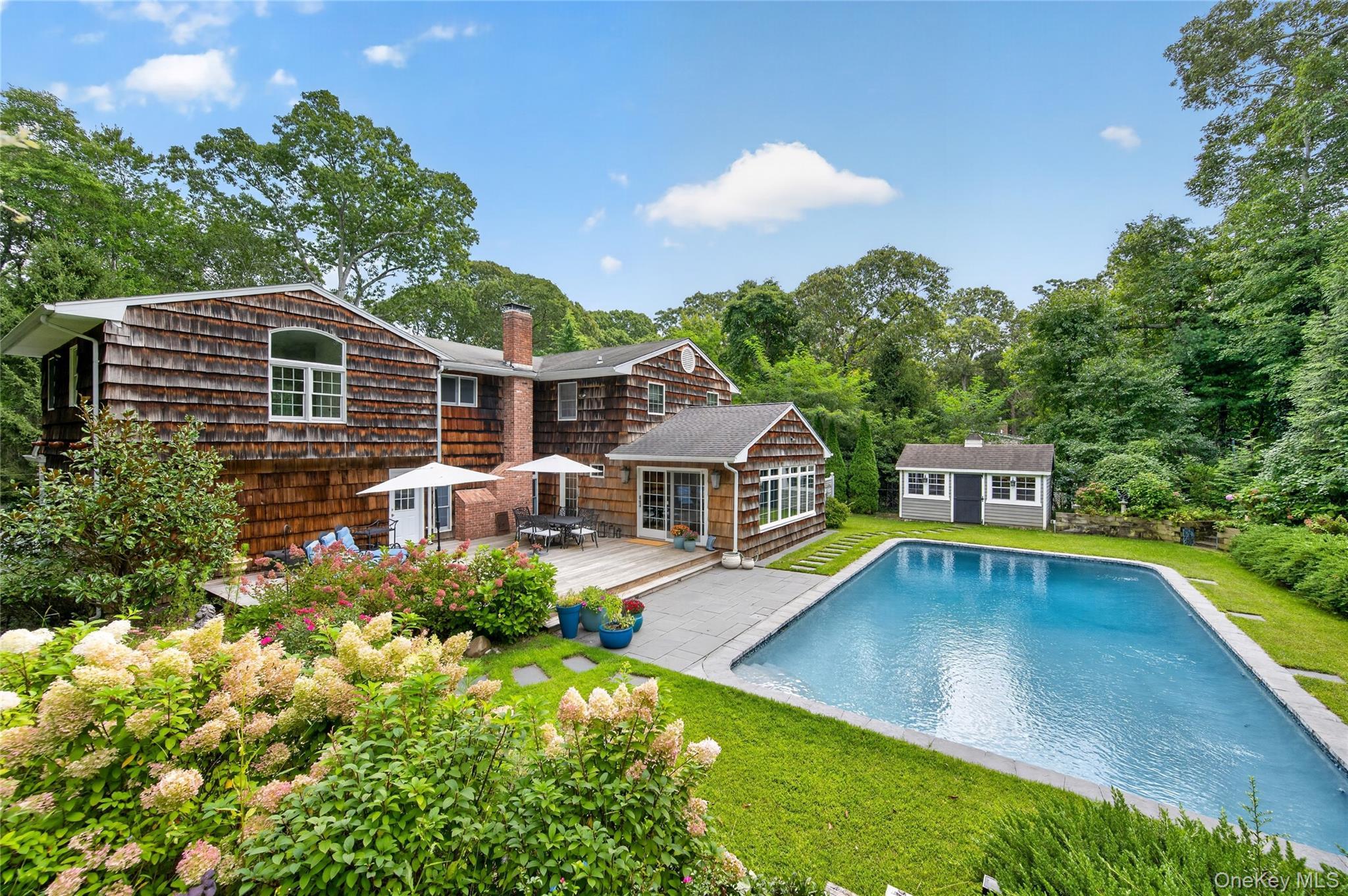 Single Family Salt Hay Way  Suffolk County, NY 11787, MLS-1050030-33