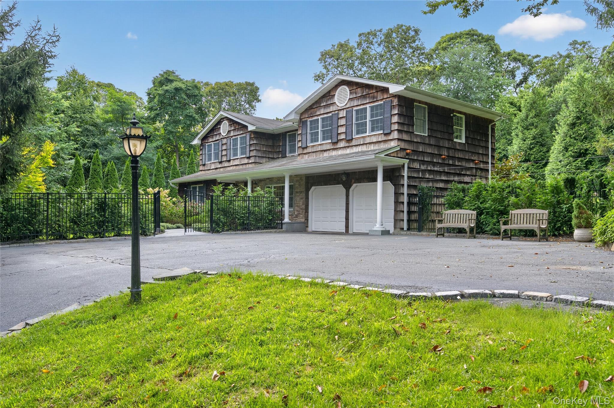 Single Family Salt Hay Way  Suffolk County, NY 11787, MLS-1050030-38