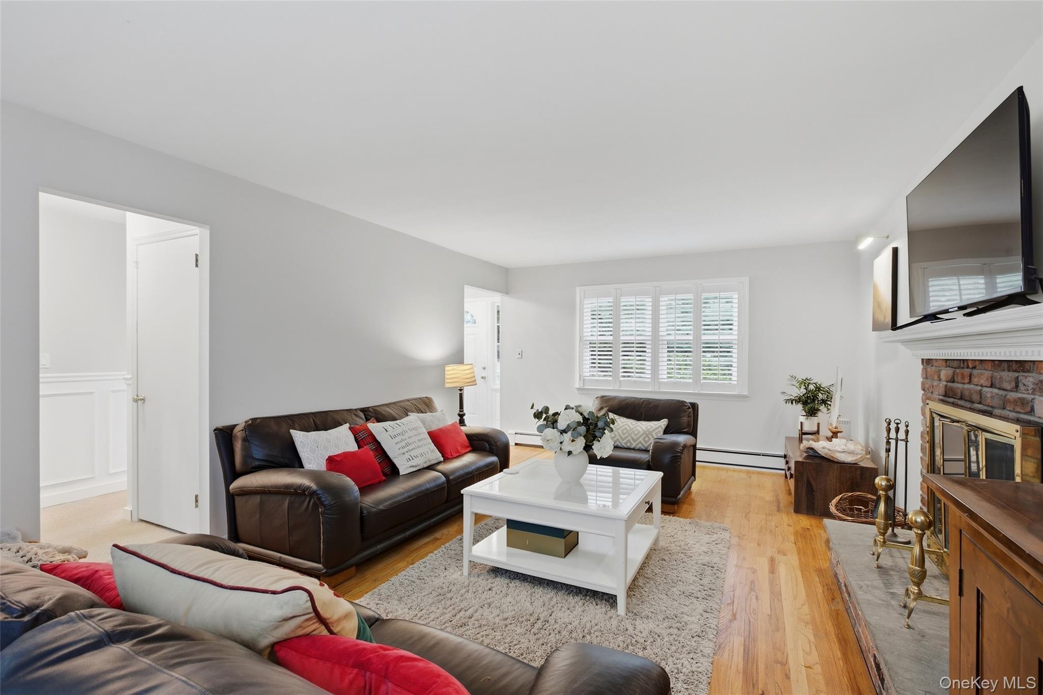 Single Family Mount Grey Road Suffolk County, NY 11790, MLS-1050036-11