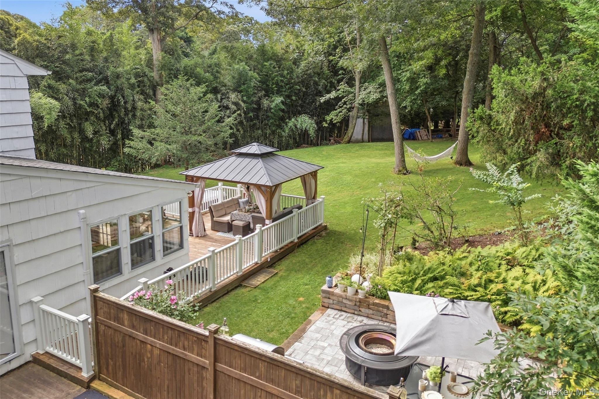 Single Family Mount Grey Road Suffolk County, NY 11790, MLS-1050036-28