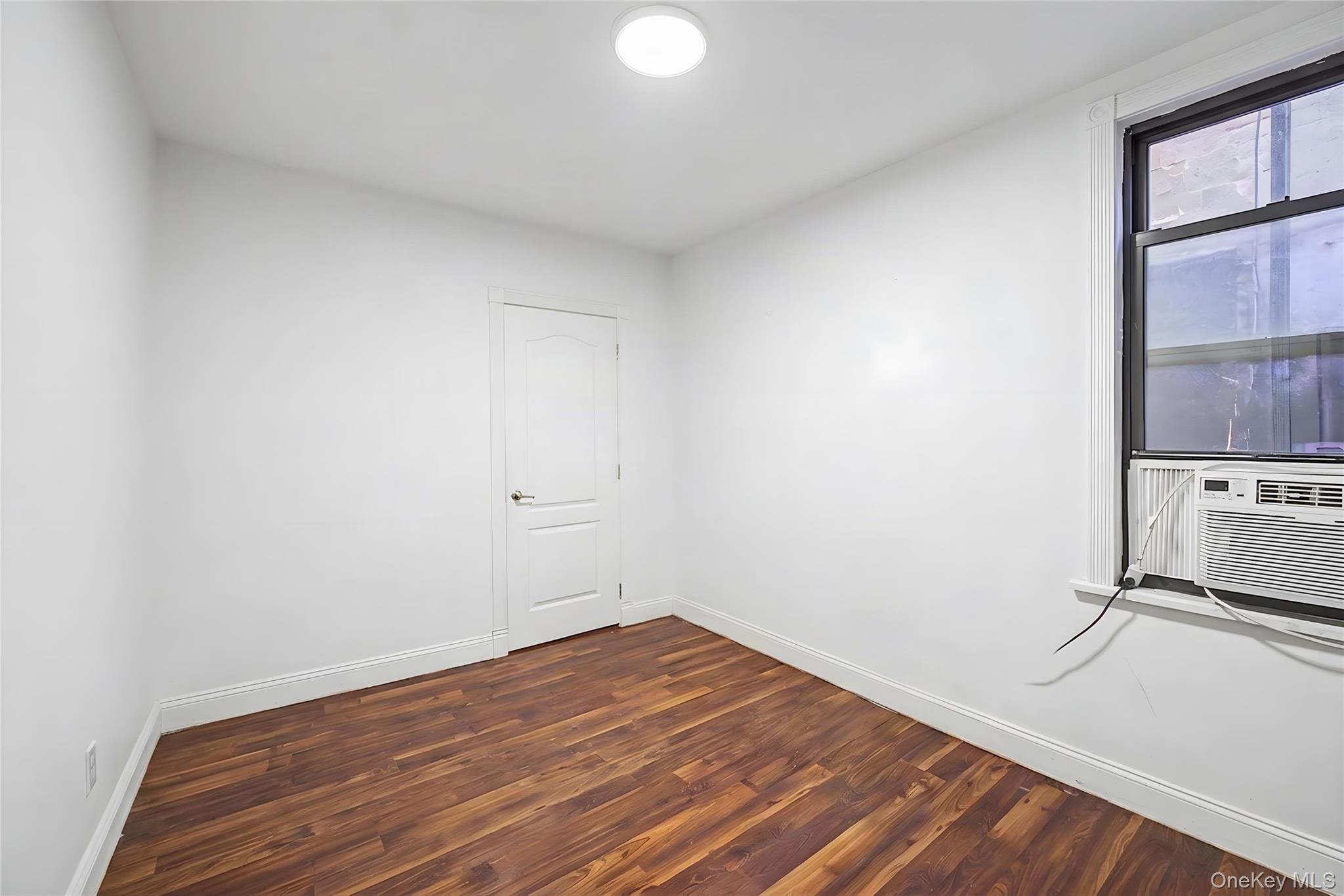 Single Family Liberty Avenue Queens, NY 11419, MLS-1050040-19