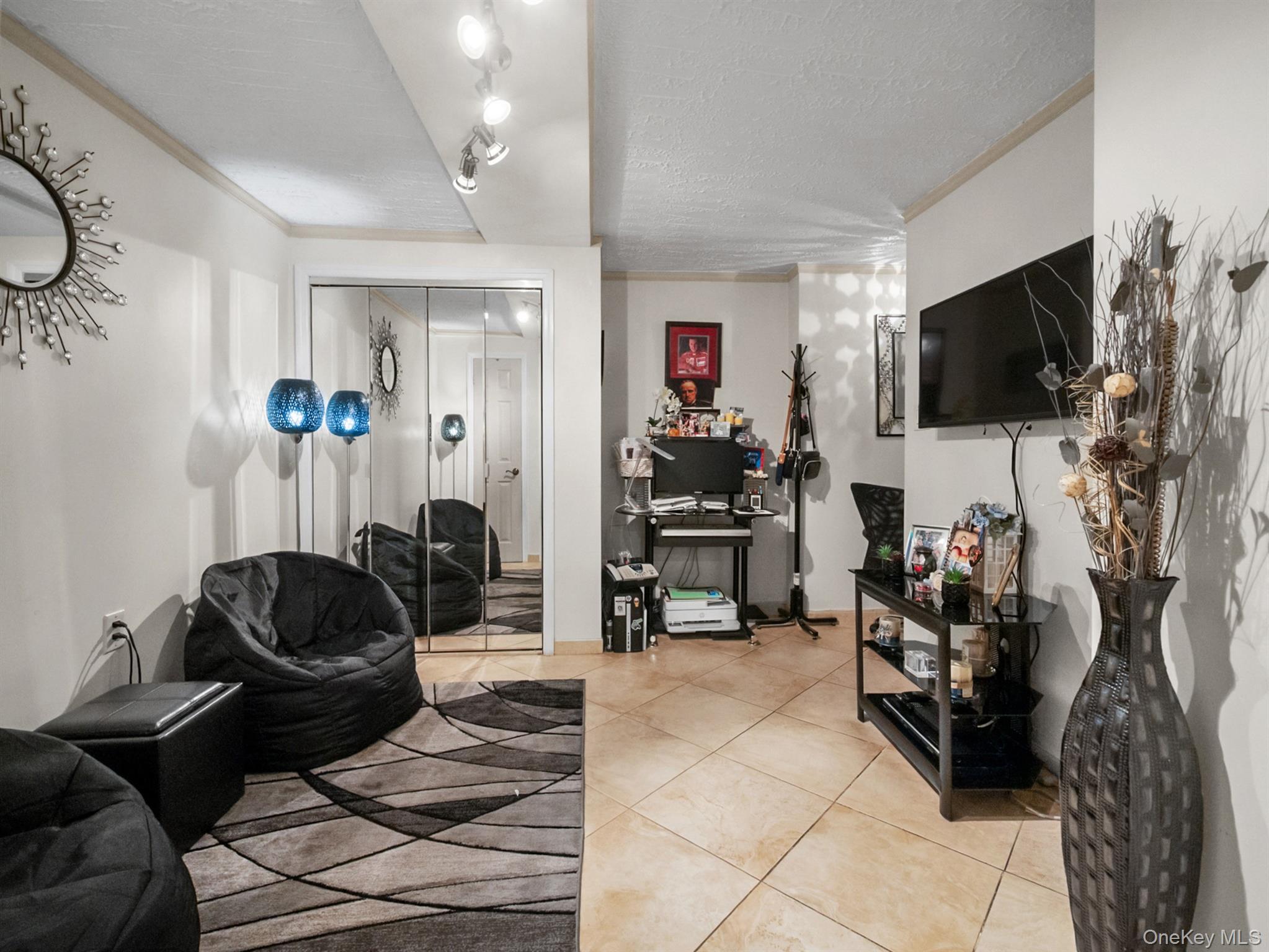 Single Family Redding Street  Queens, NY 11417, MLS-1050055-12