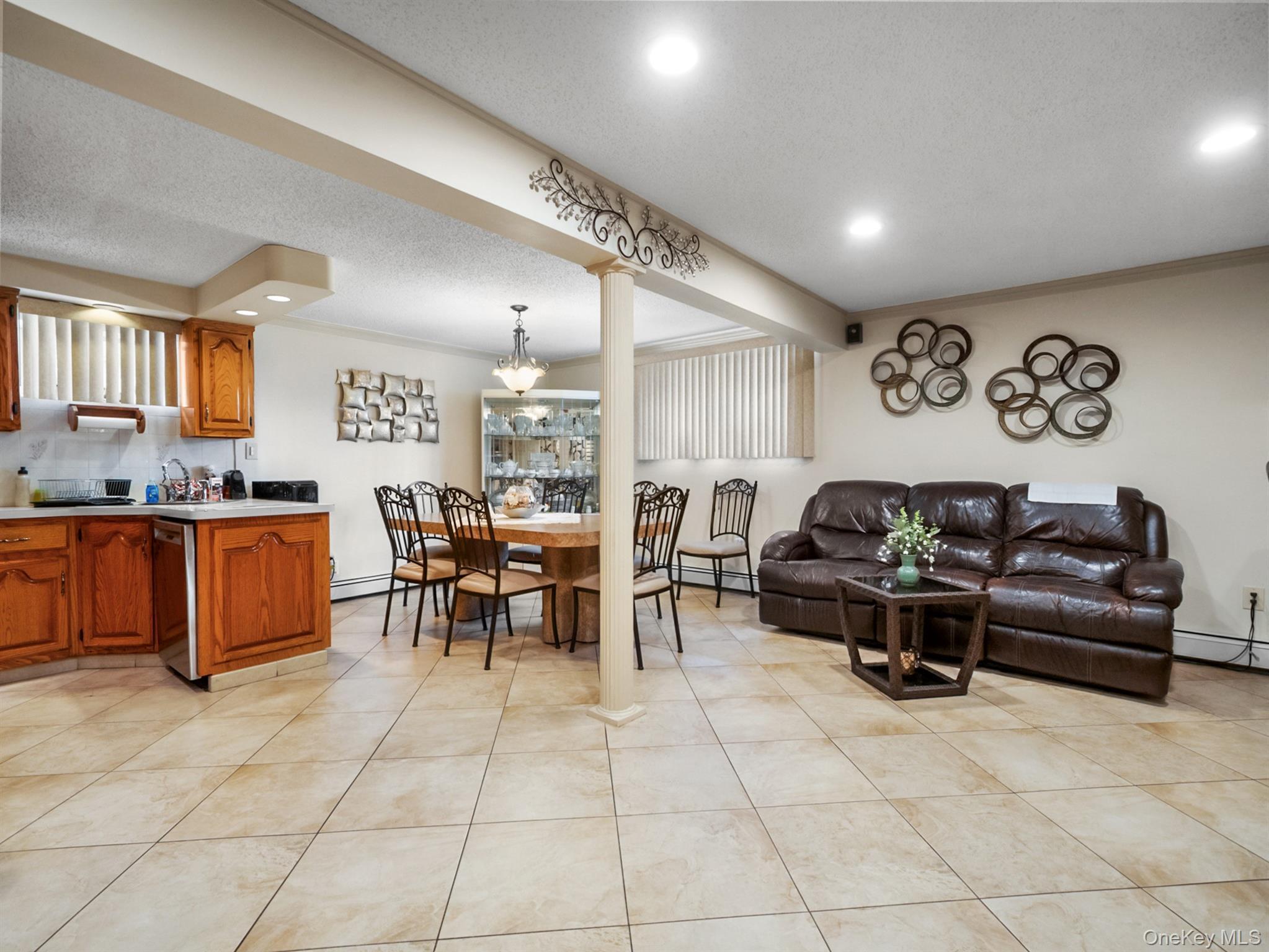 Single Family Redding Street  Queens, NY 11417, MLS-1050055-14