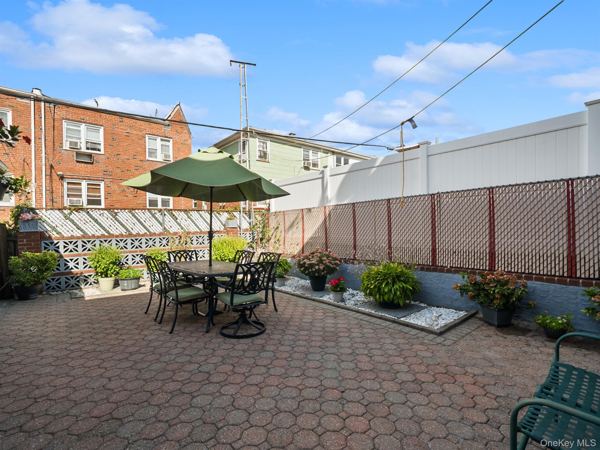 Single Family Redding Street  Queens, NY 11417, MLS-1050055-18