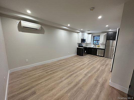 Single Family Rockaway Avenue  Brooklyn, NY 11233, MLS-1050056-18
