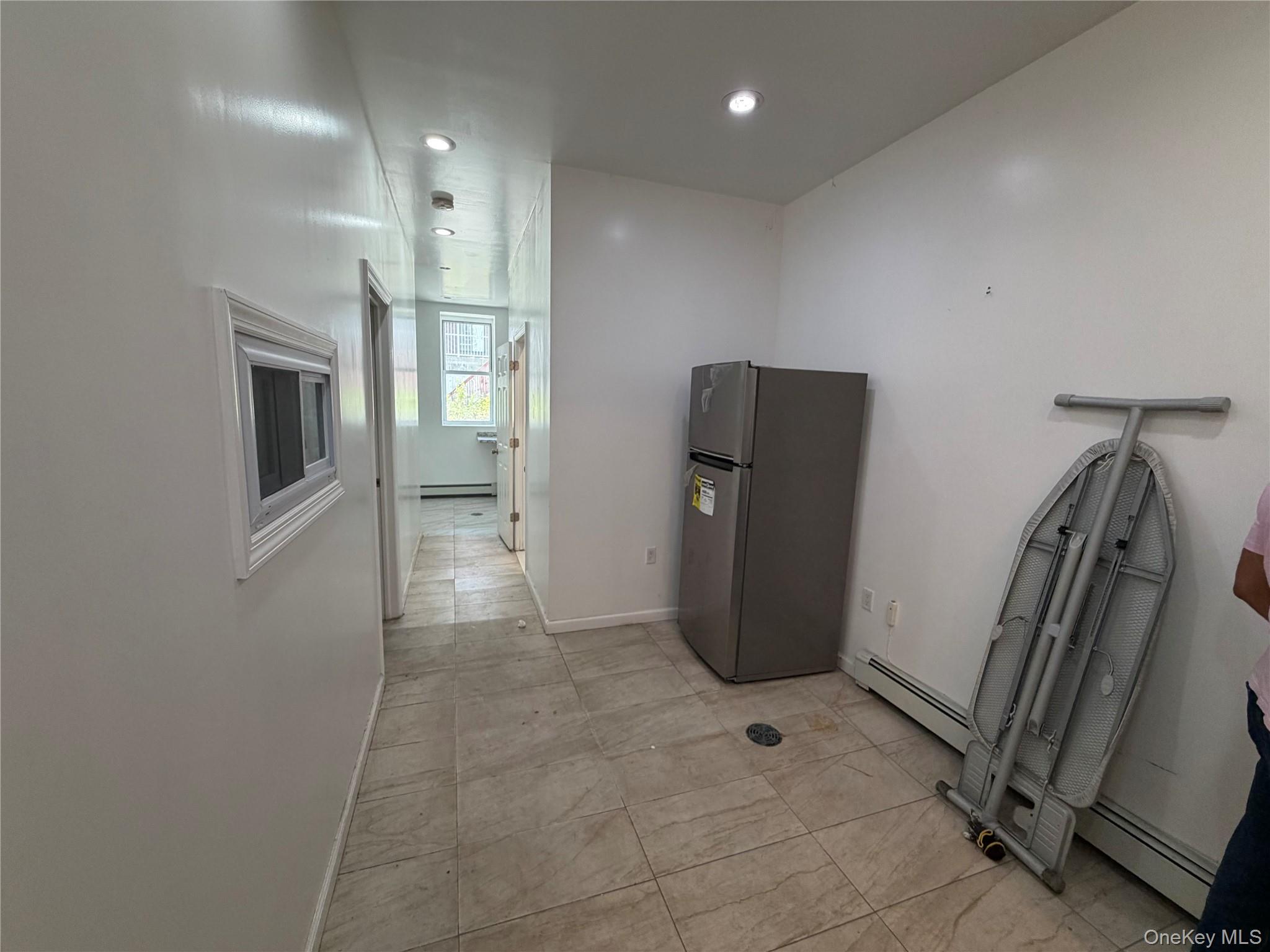 Single Family Waterbury Avenue Bronx, NY 10462, MLS-1050061-7