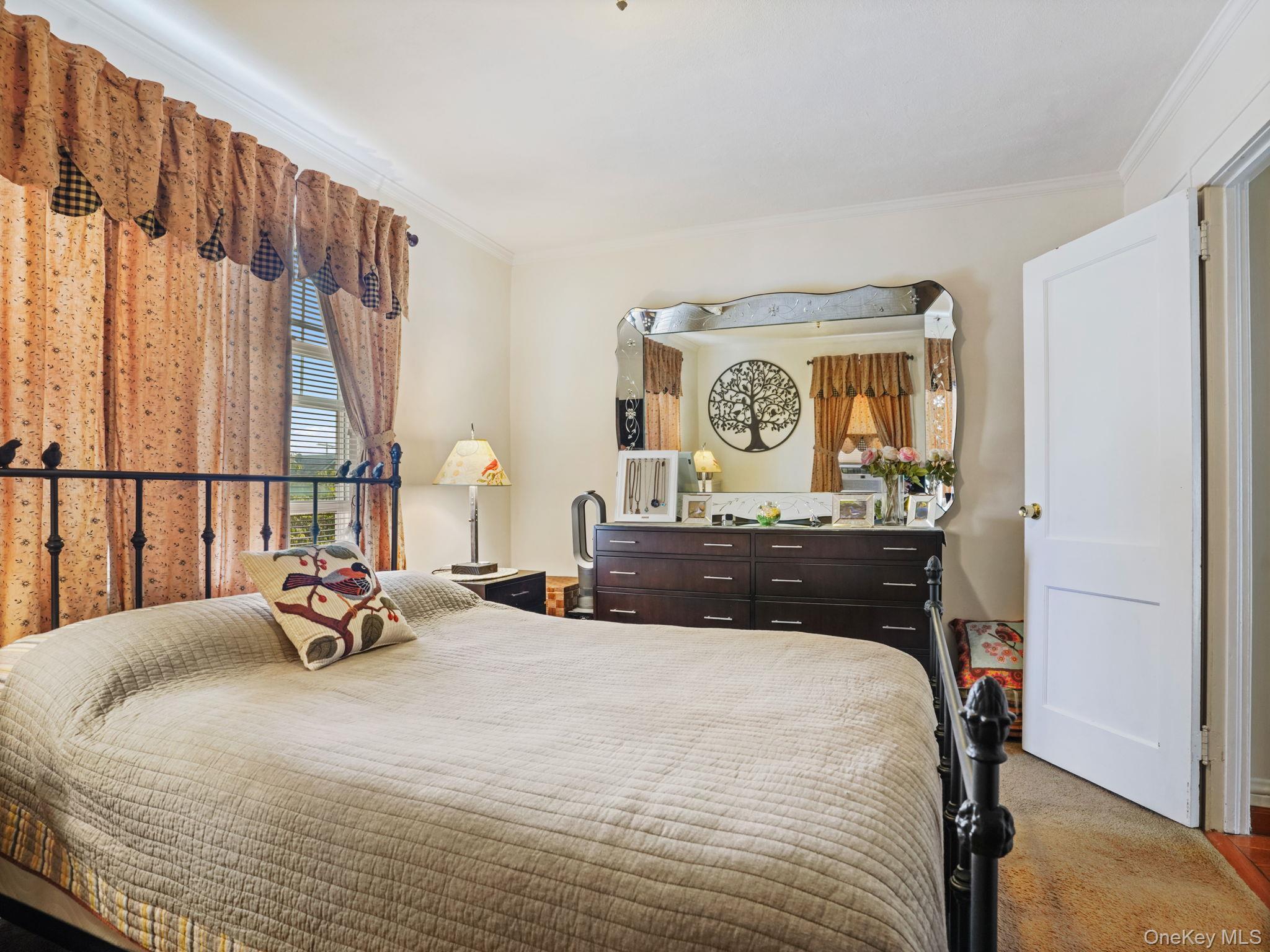 Single Family 107th Avenue Queens, NY 11417, MLS-1050083-14