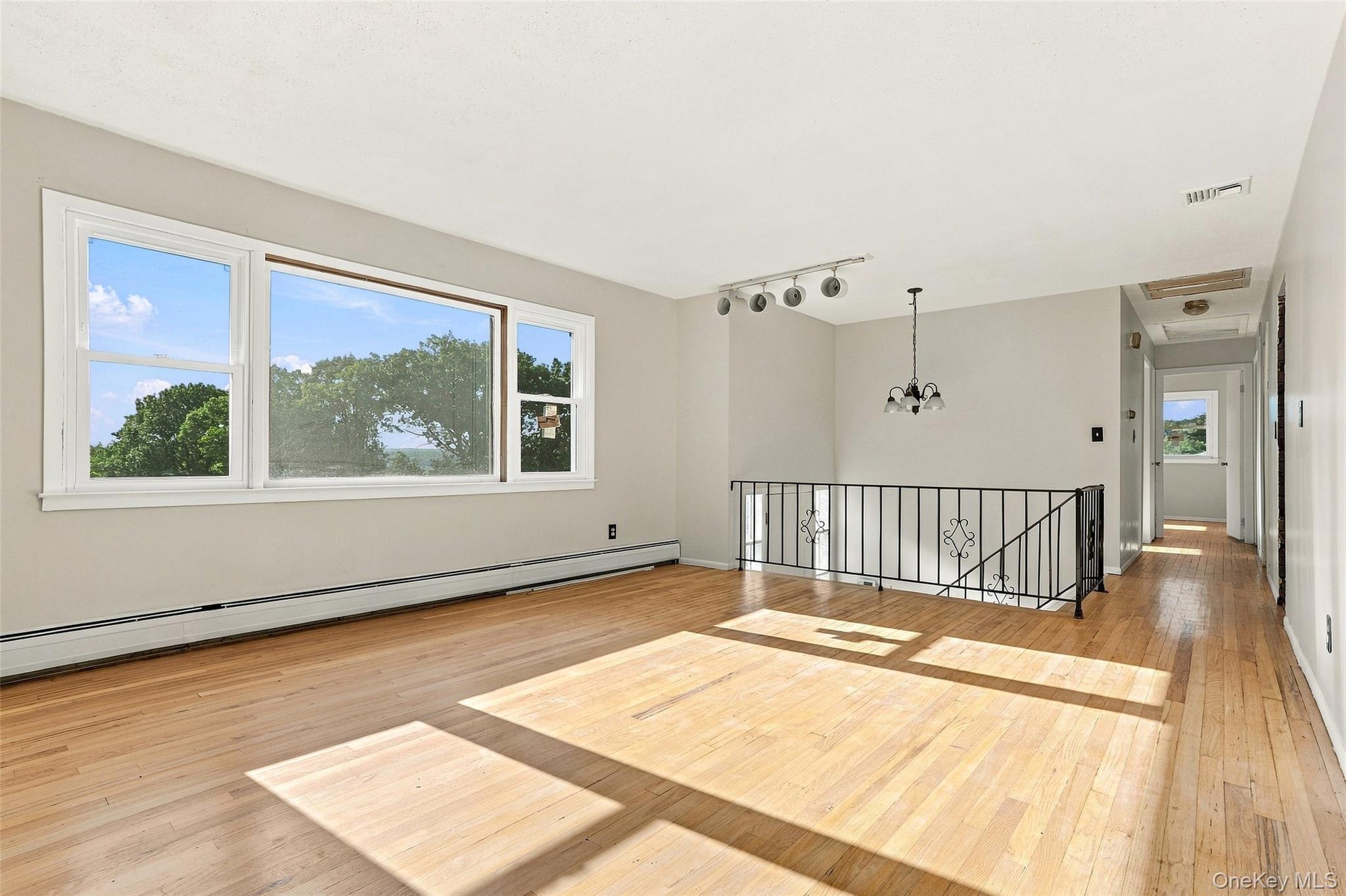 Single Family S Delaware Drive Rockland County, NY 10960, MLS-1050089-7