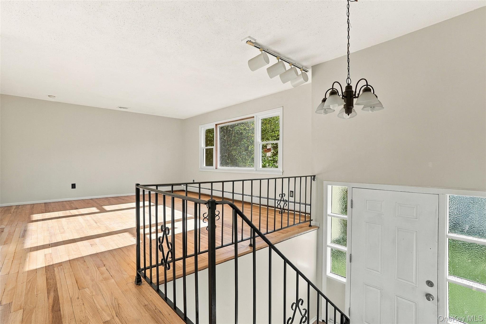 Single Family S Delaware Drive Rockland County, NY 10960, MLS-1050089-8