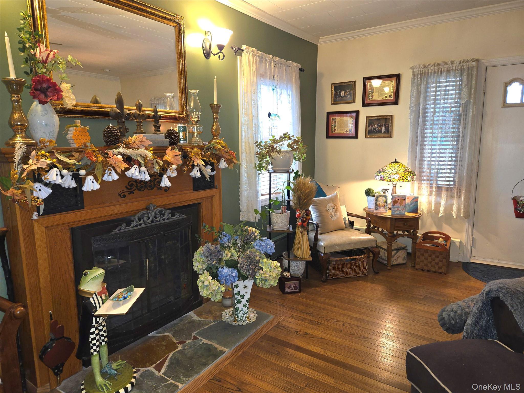 Single Family Trafalgar Drive  Suffolk County, NY 11967, MLS-1050091-10