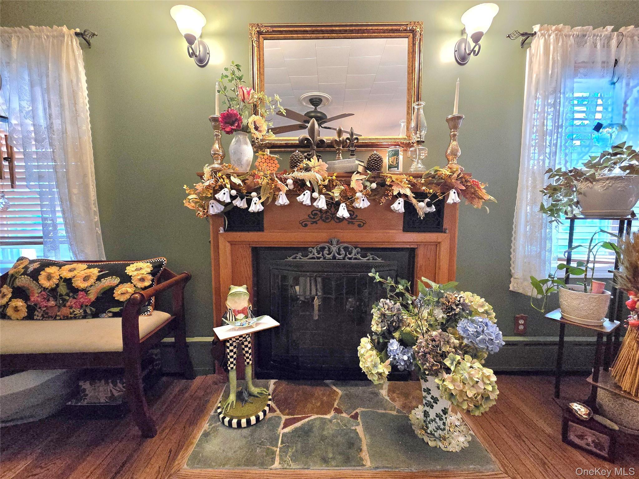 Single Family Trafalgar Drive  Suffolk County, NY 11967, MLS-1050091-11