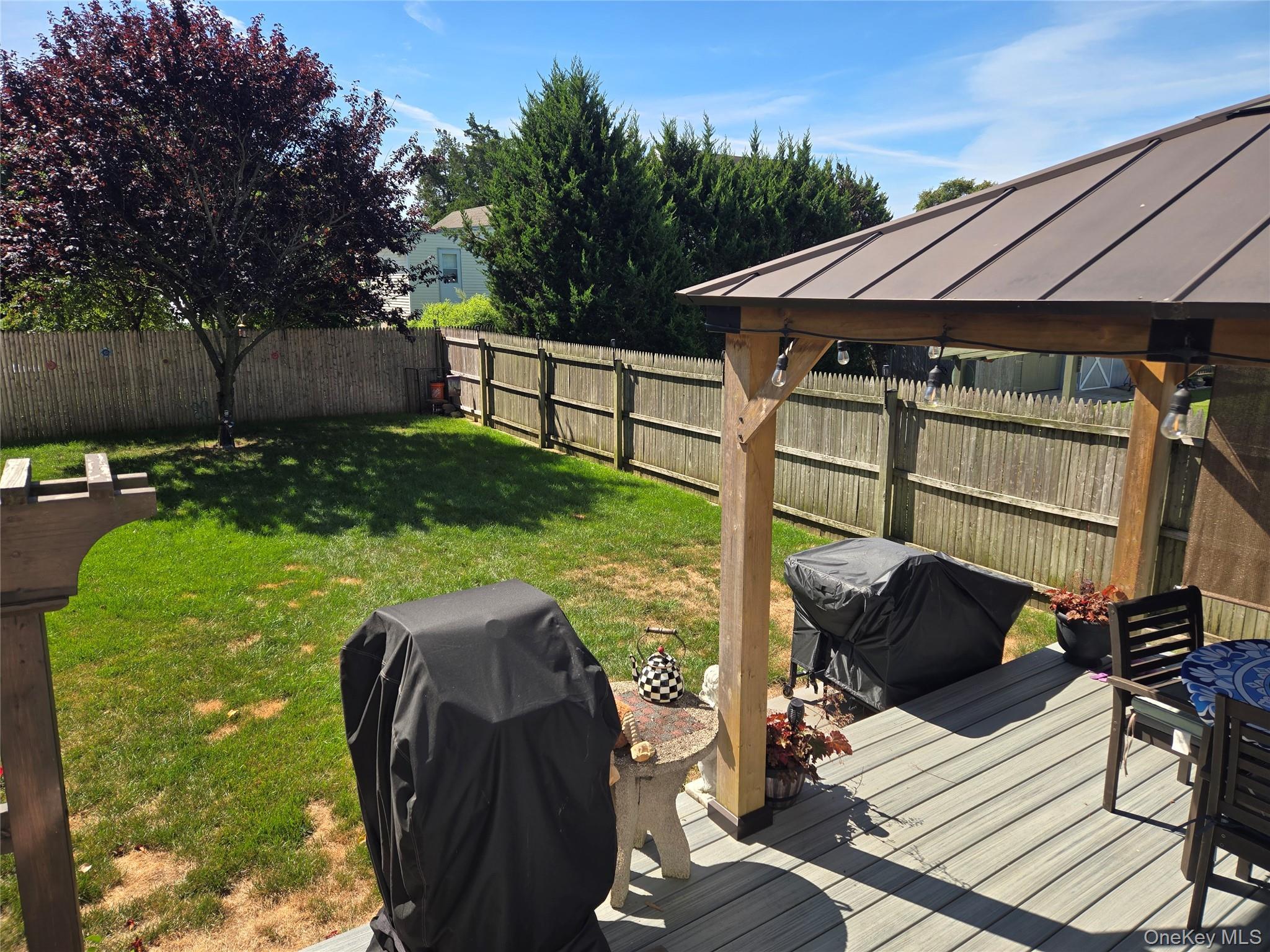 Single Family Trafalgar Drive  Suffolk County, NY 11967, MLS-1050091-29