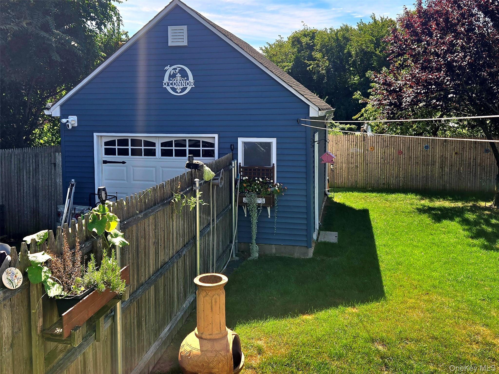 Single Family Trafalgar Drive  Suffolk County, NY 11967, MLS-1050091-31