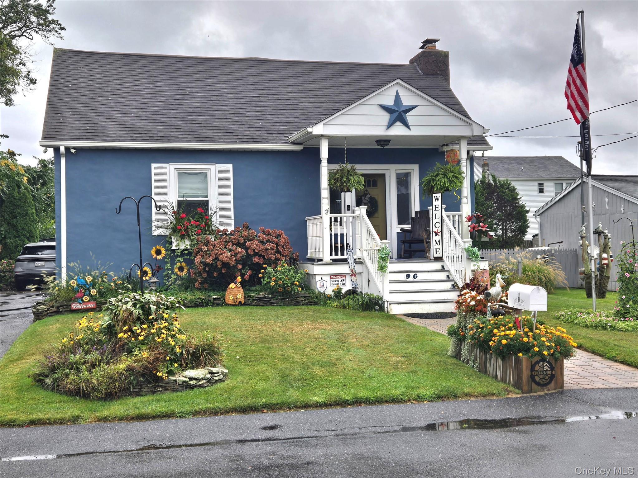 Single Family Trafalgar Drive  Suffolk County, NY 11967, MLS-1050091-34