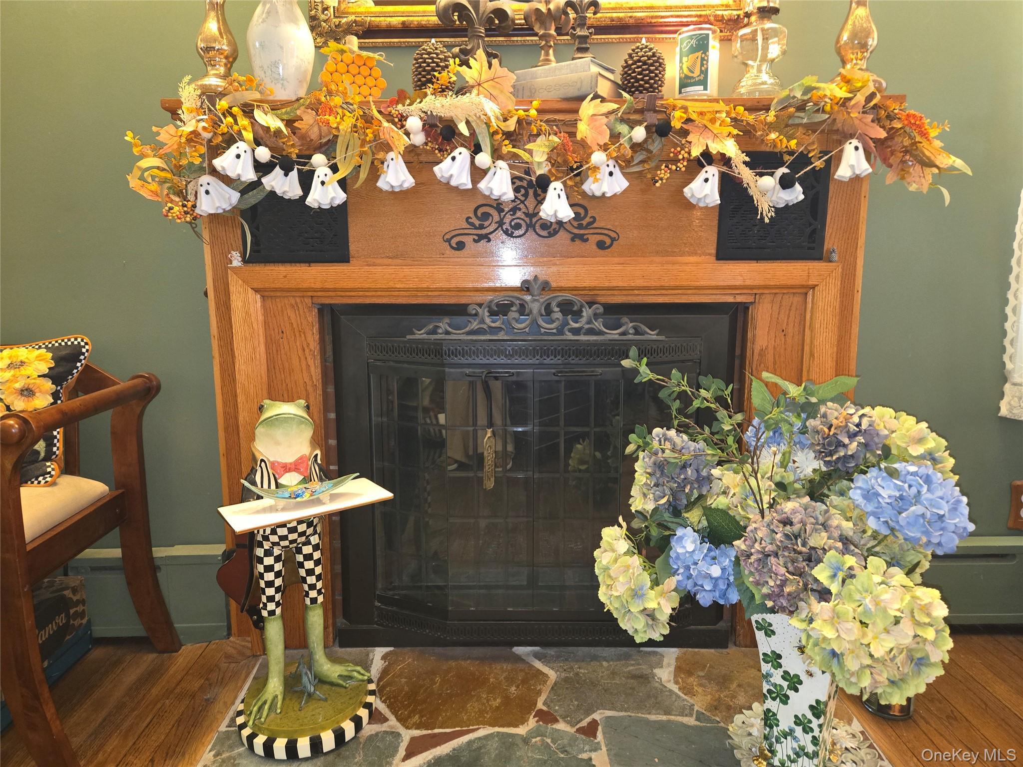 Single Family Trafalgar Drive  Suffolk County, NY 11967, MLS-1050091-8