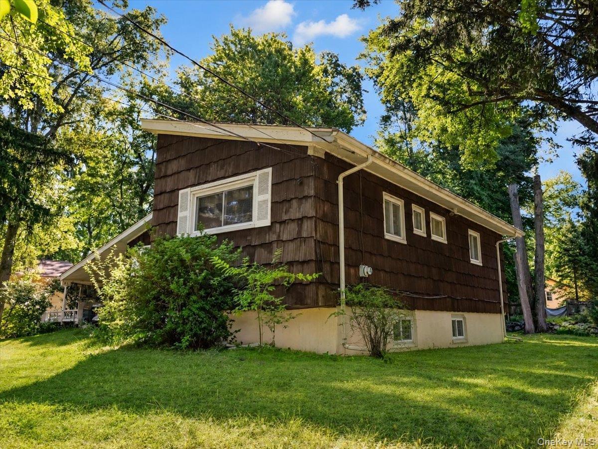 Single Family Byron Street Rockland County, NY 10956, MLS-1050094-23