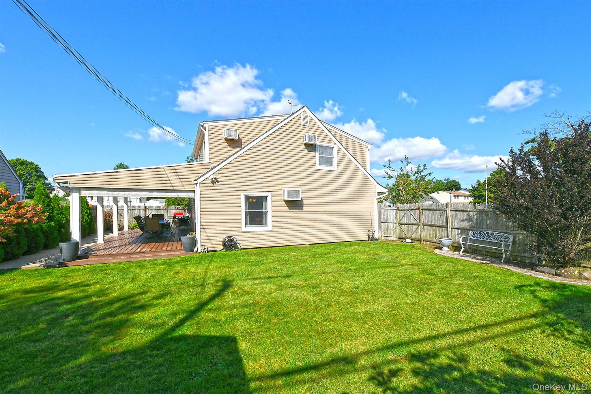 Single Family Cooper Lane Nassau County, NY 11756, MLS-1050095-27