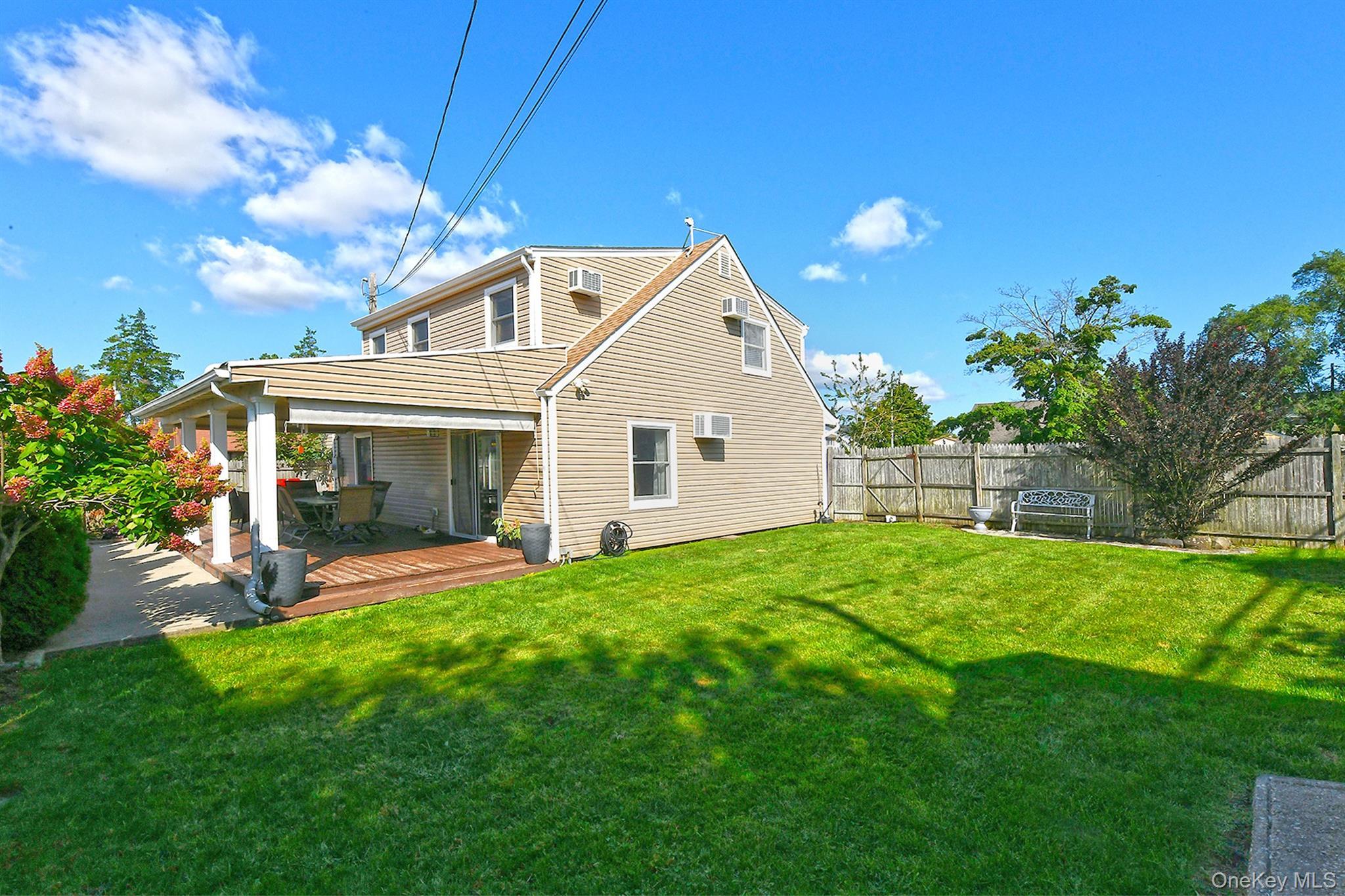 Single Family Cooper Lane Nassau County, NY 11756, MLS-1050095-28