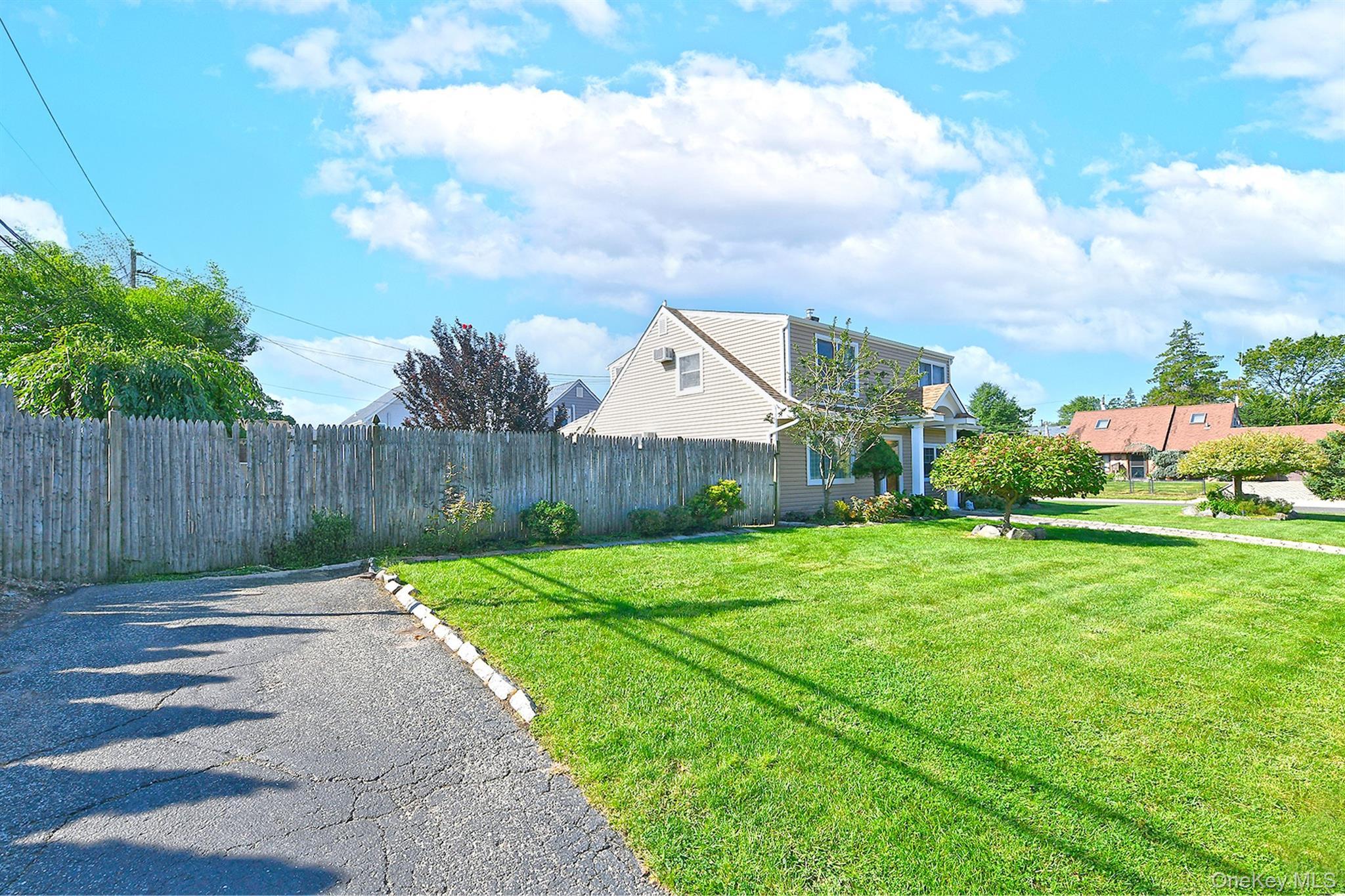 Single Family Cooper Lane Nassau County, NY 11756, MLS-1050095-3