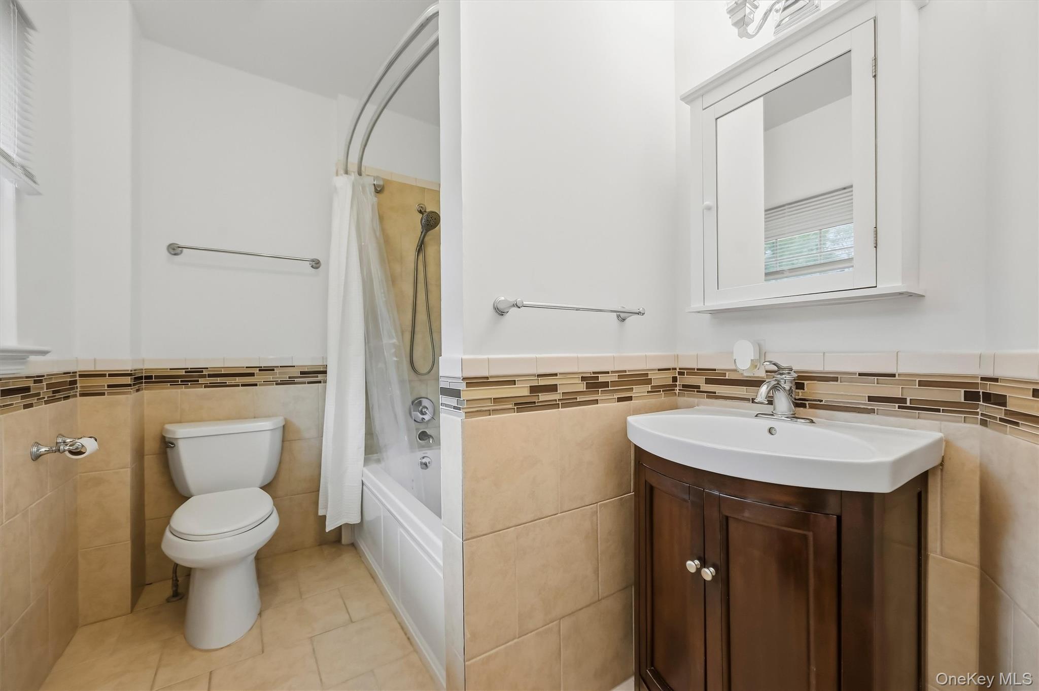 Single Family Central Avenue  Rockland County, NY 10983, MLS-1050105-17