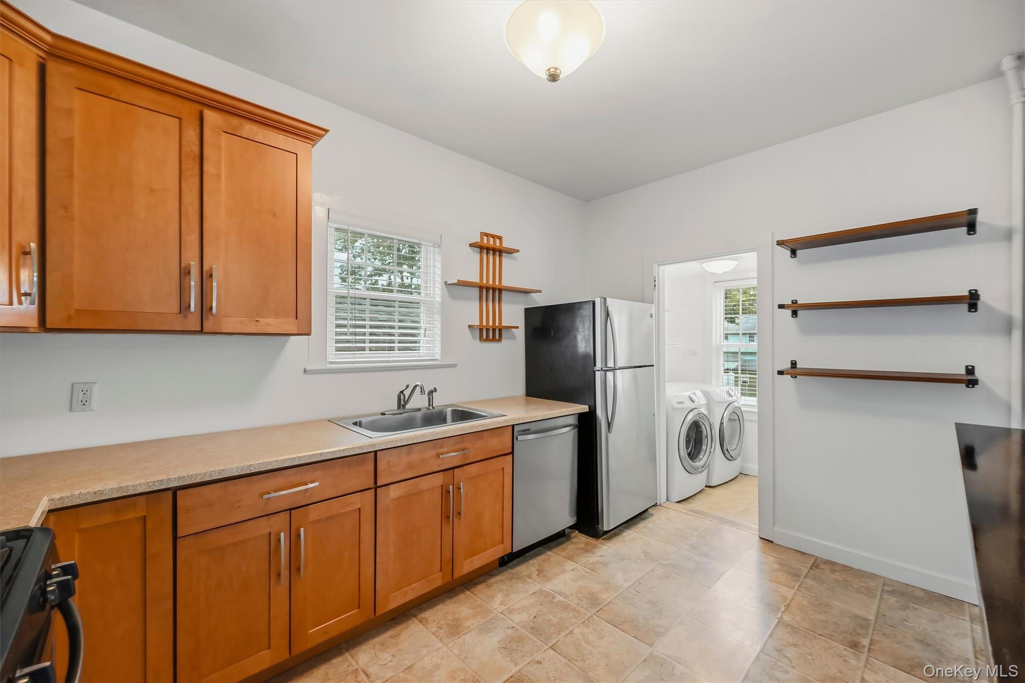Single Family Central Avenue  Rockland County, NY 10983, MLS-1050105-28