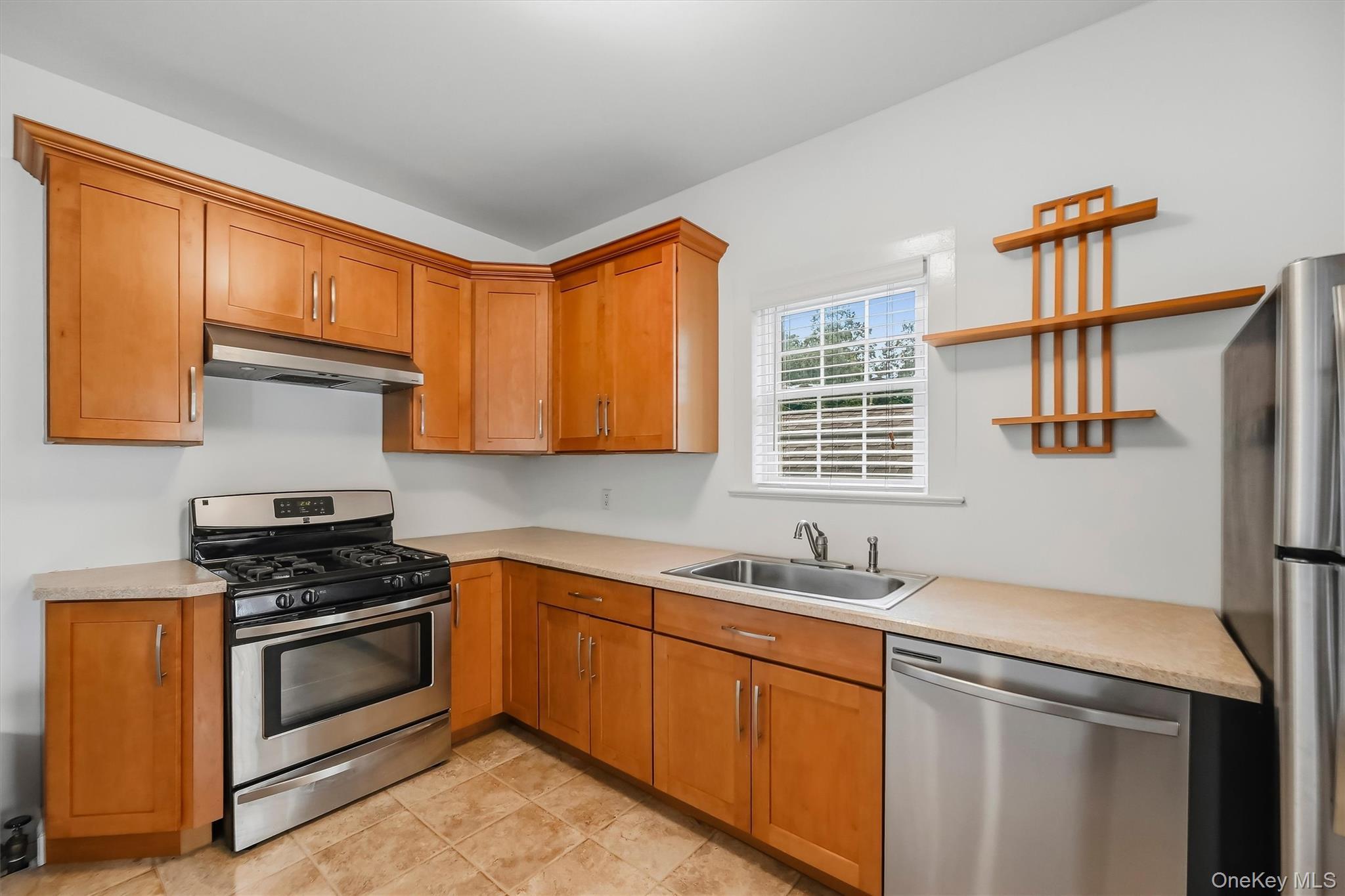 Single Family Central Avenue  Rockland County, NY 10983, MLS-1050105-29