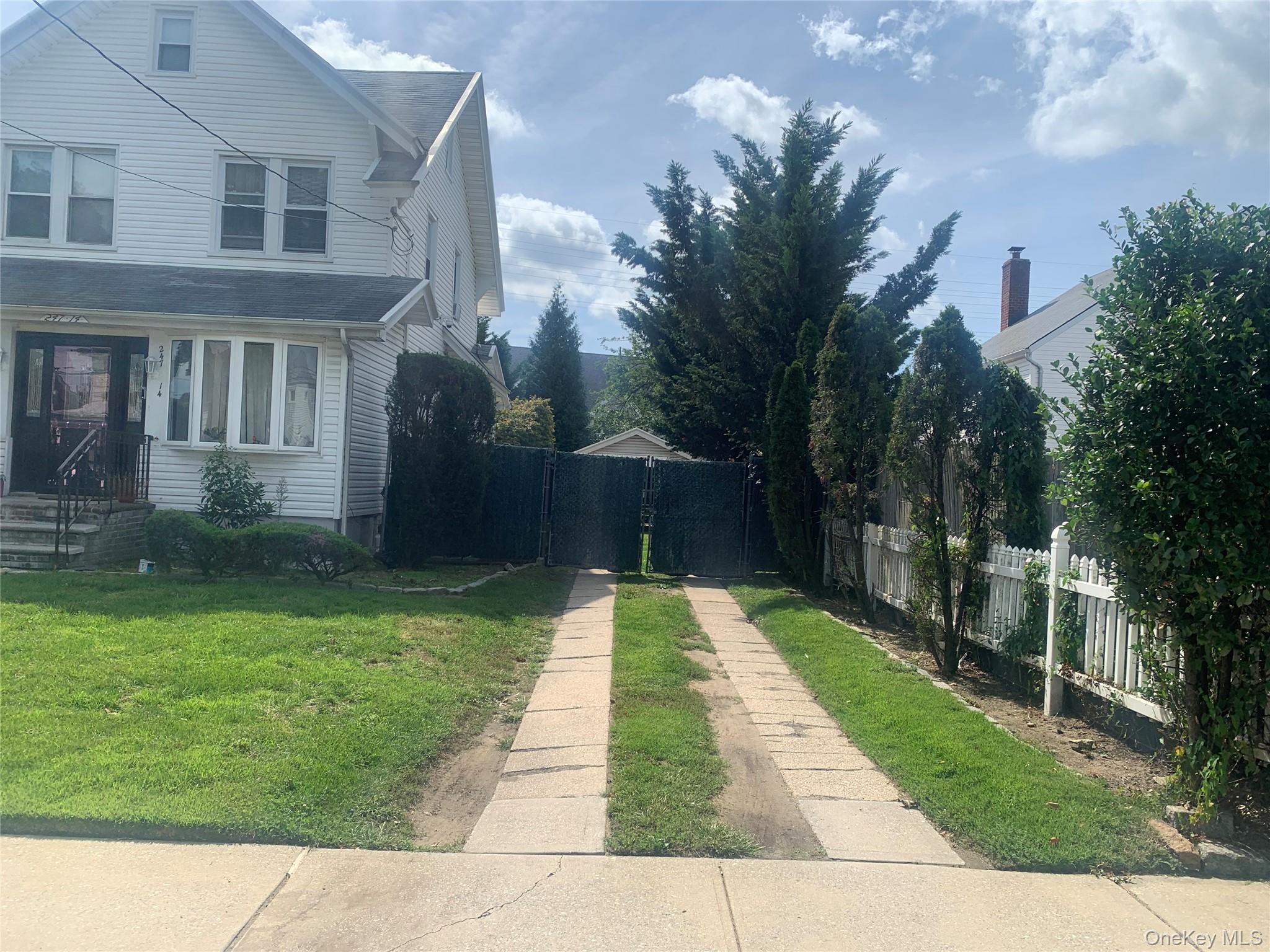 Single Family 137th Road  Queens, NY 11422, MLS-1050110-4