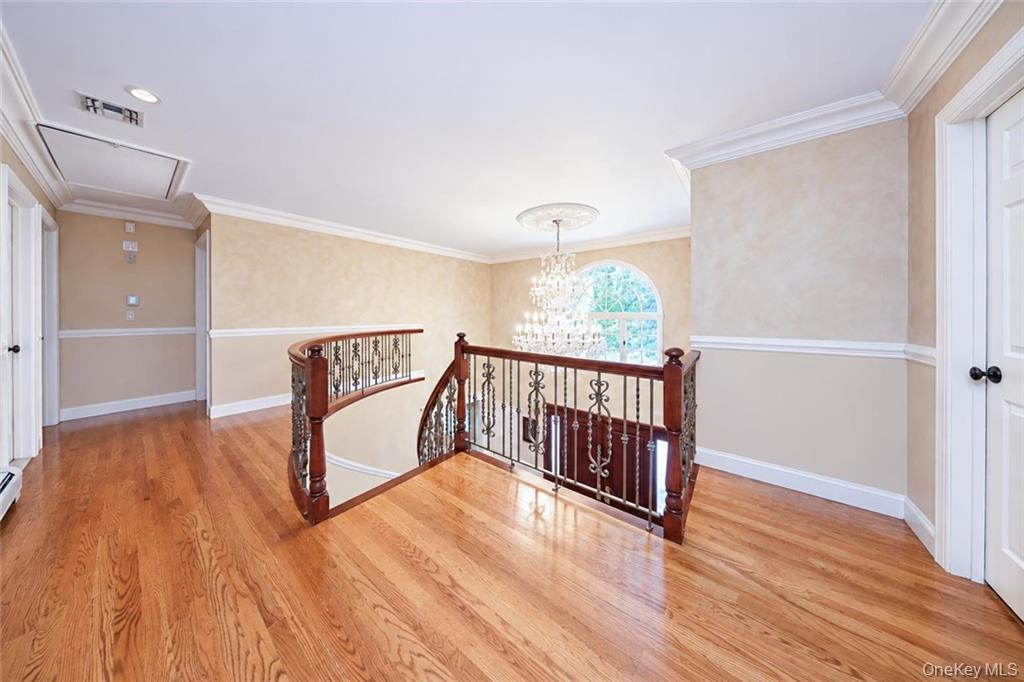 Single Family Eleanor Street Staten Island, NY 10306, MLS-1050111-34