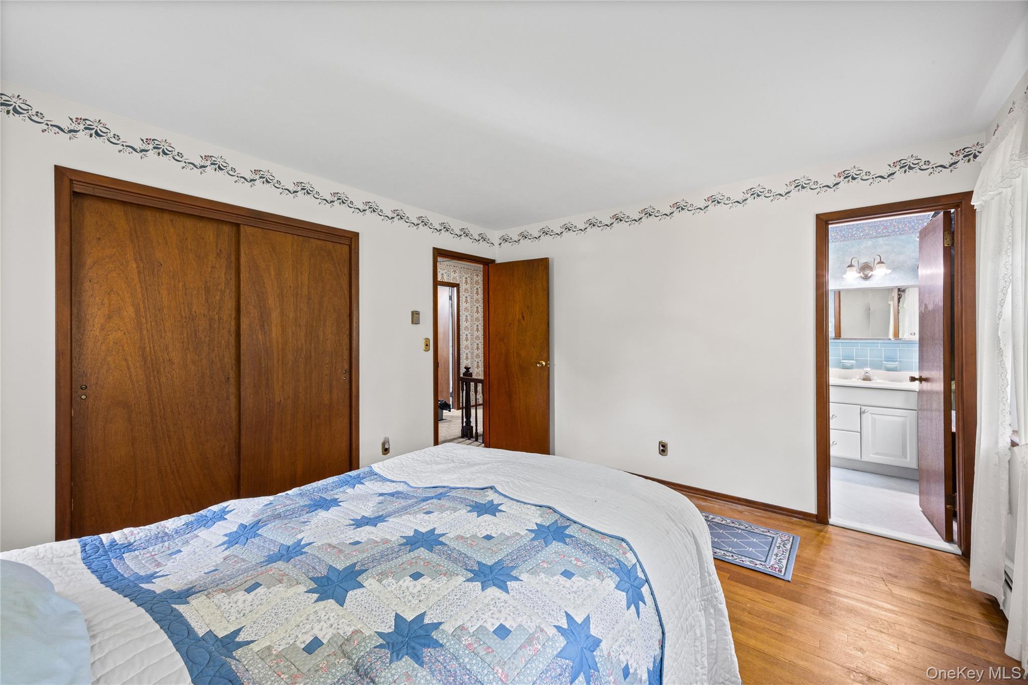 Single Family Peterborough Drive  Suffolk County, NY 11768, MLS-1050139-16