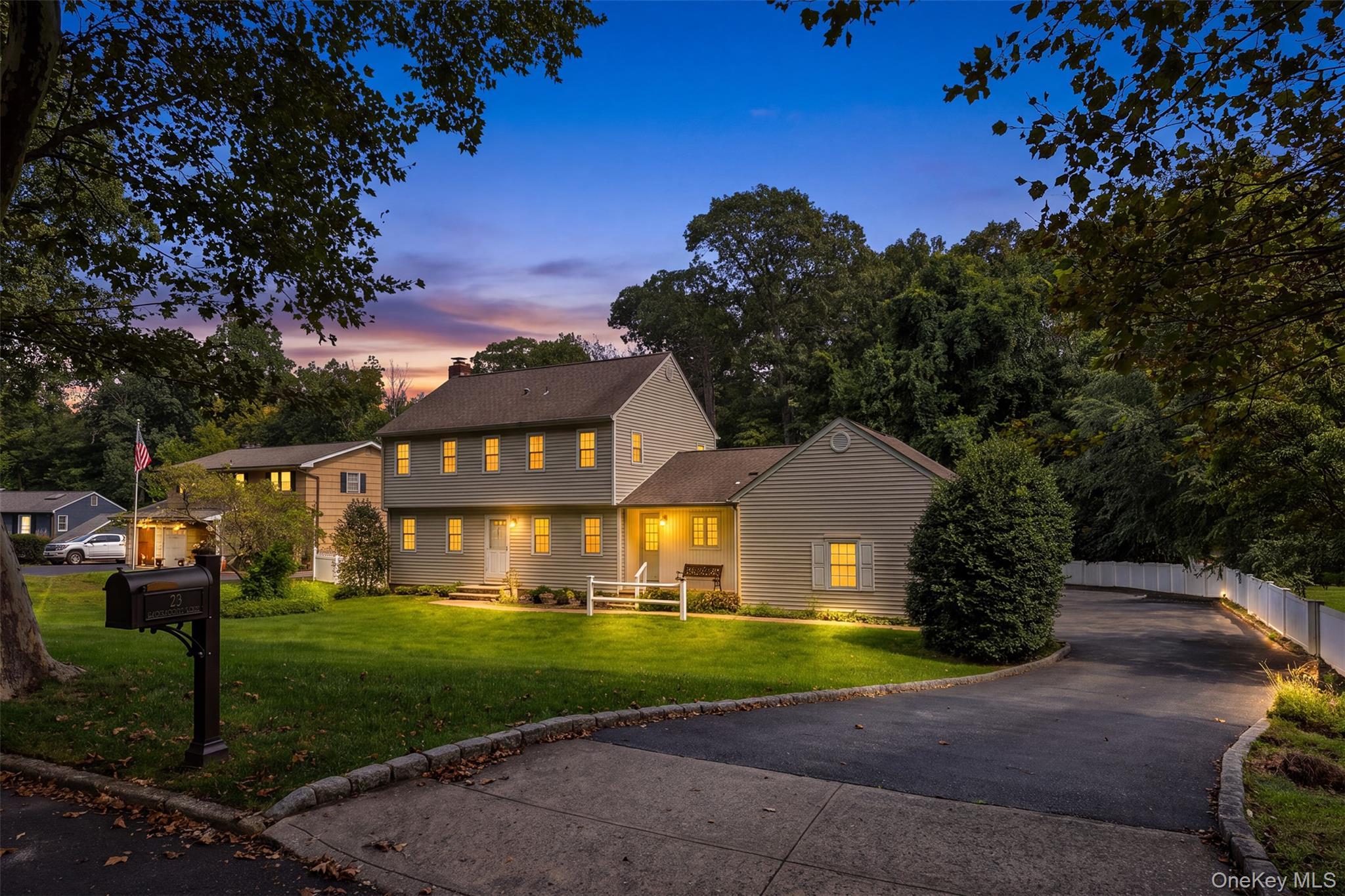 Single Family Peterborough Drive  Suffolk County, NY 11768, MLS-1050139-2