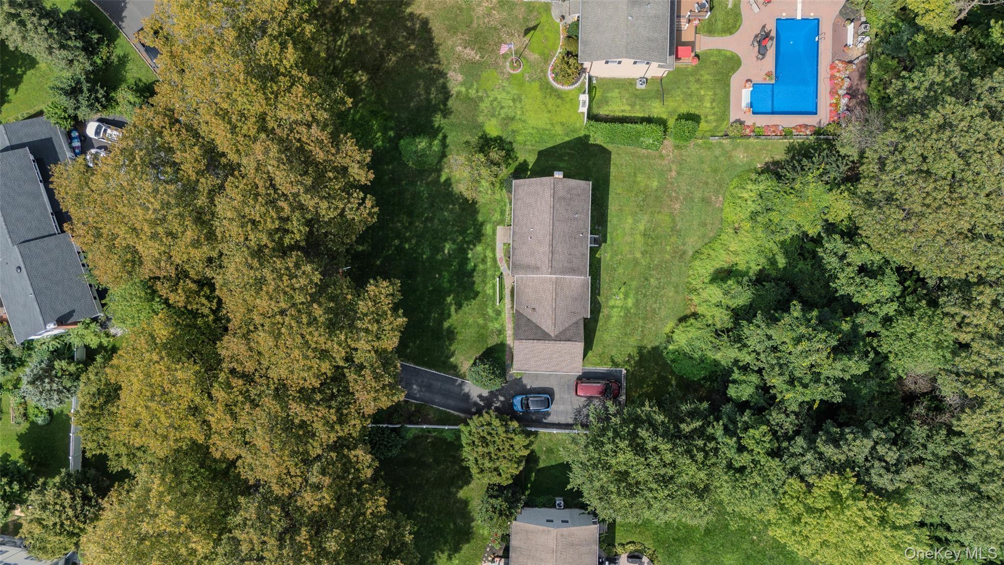 Single Family Peterborough Drive  Suffolk County, NY 11768, MLS-1050139-24