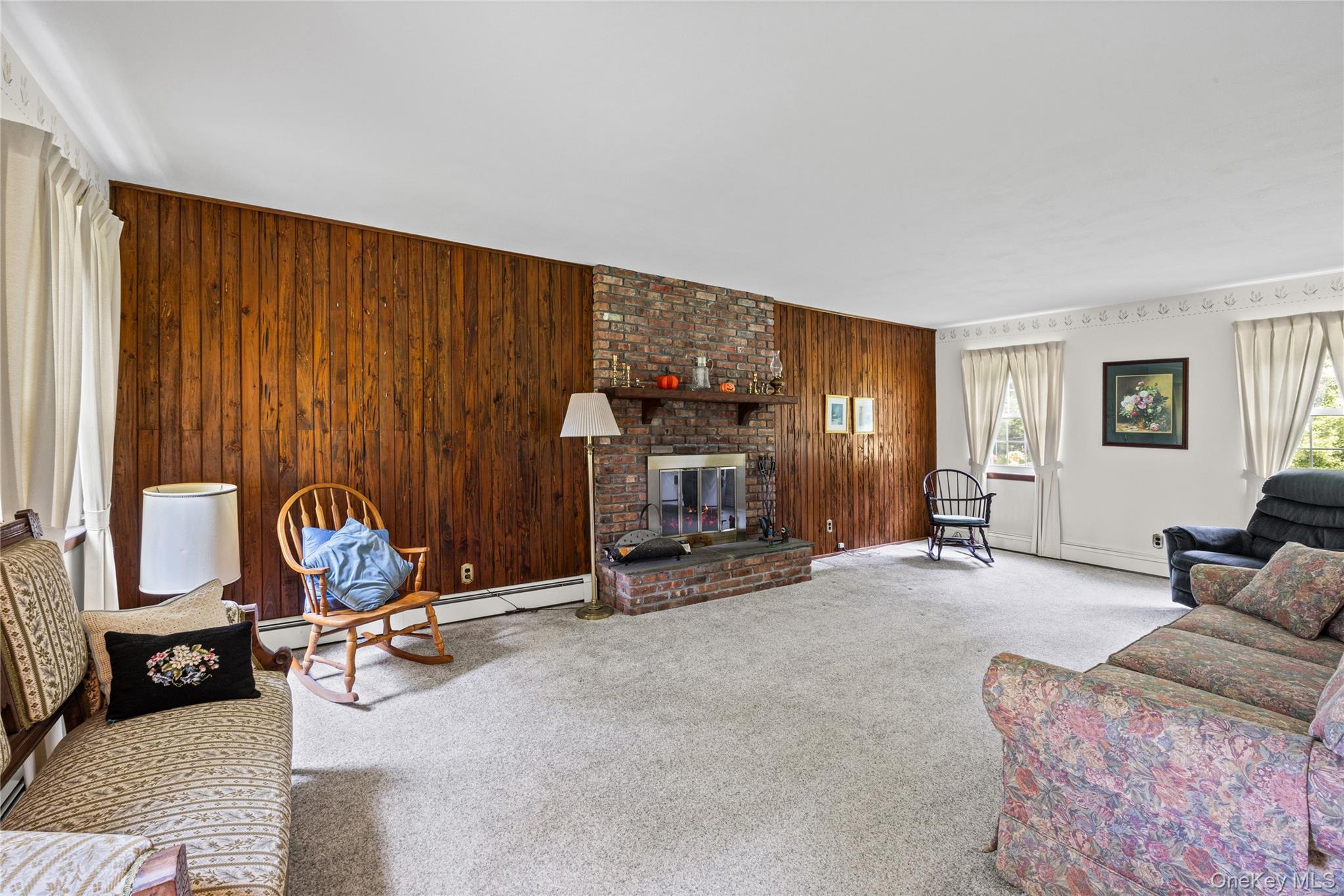 Single Family Peterborough Drive  Suffolk County, NY 11768, MLS-1050139-7