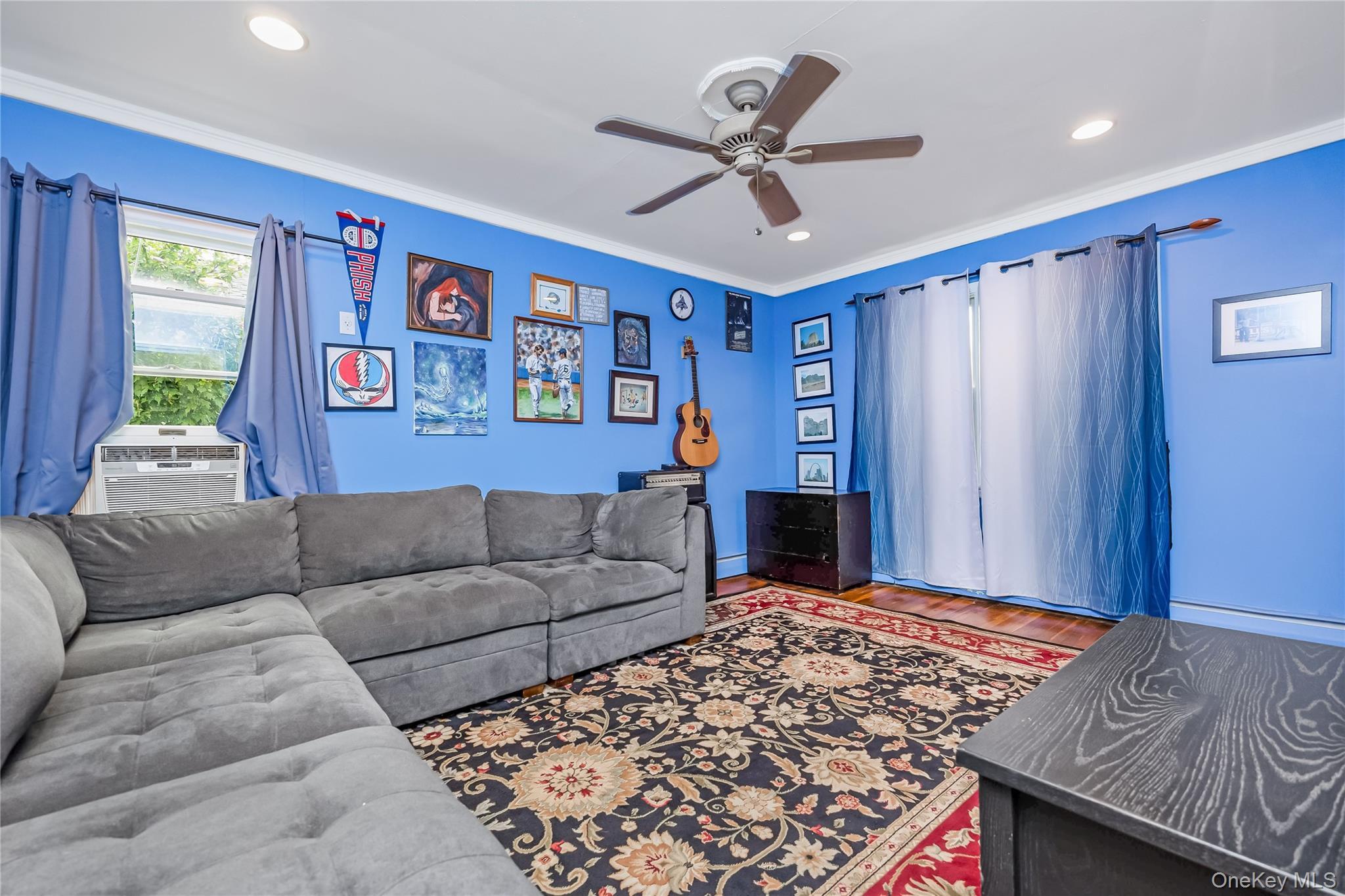 Single Family Rainbow Lane Suffolk County, NY 11757, MLS-1050146-16