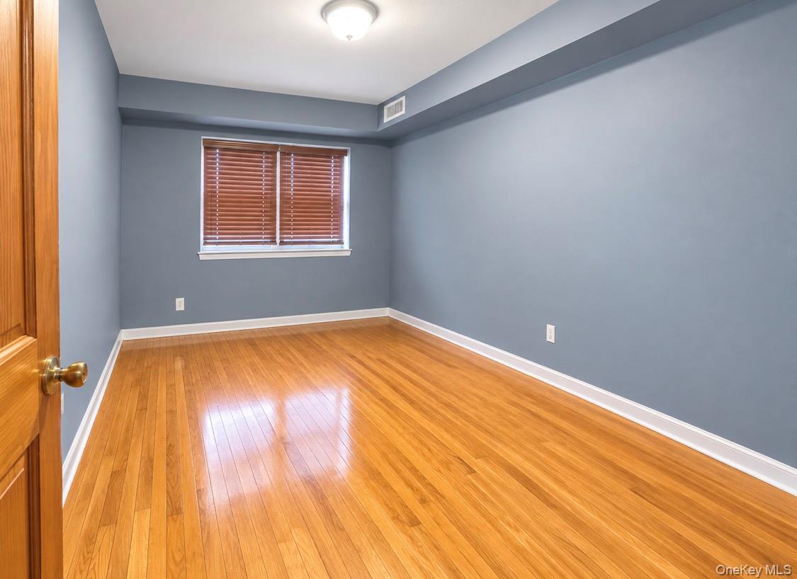Single Family Grand Avenue  Queens, NY 11378, MLS-1050154-10
