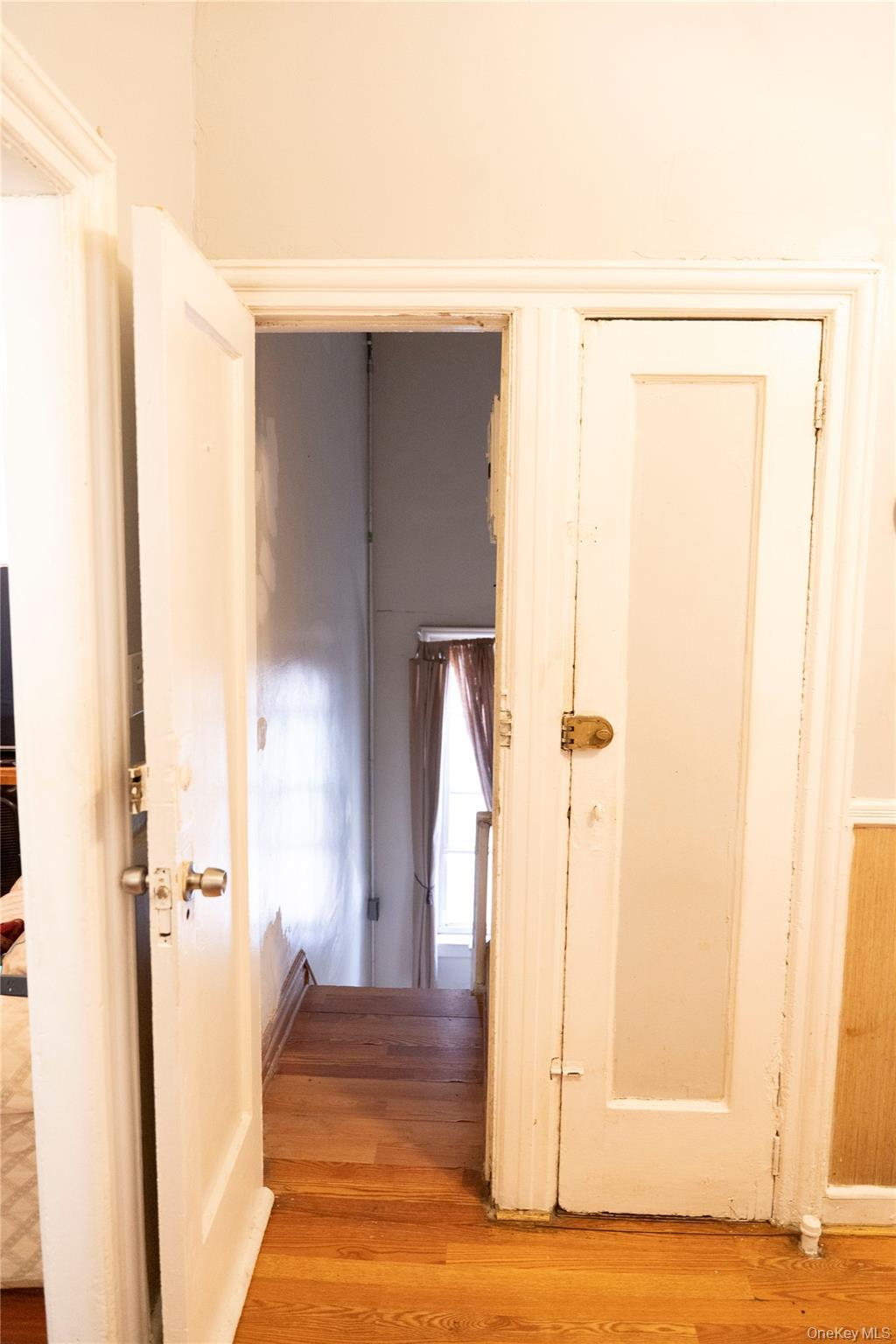 Single Family Fteley Avenue Bronx, NY 10472, MLS-1050160-14